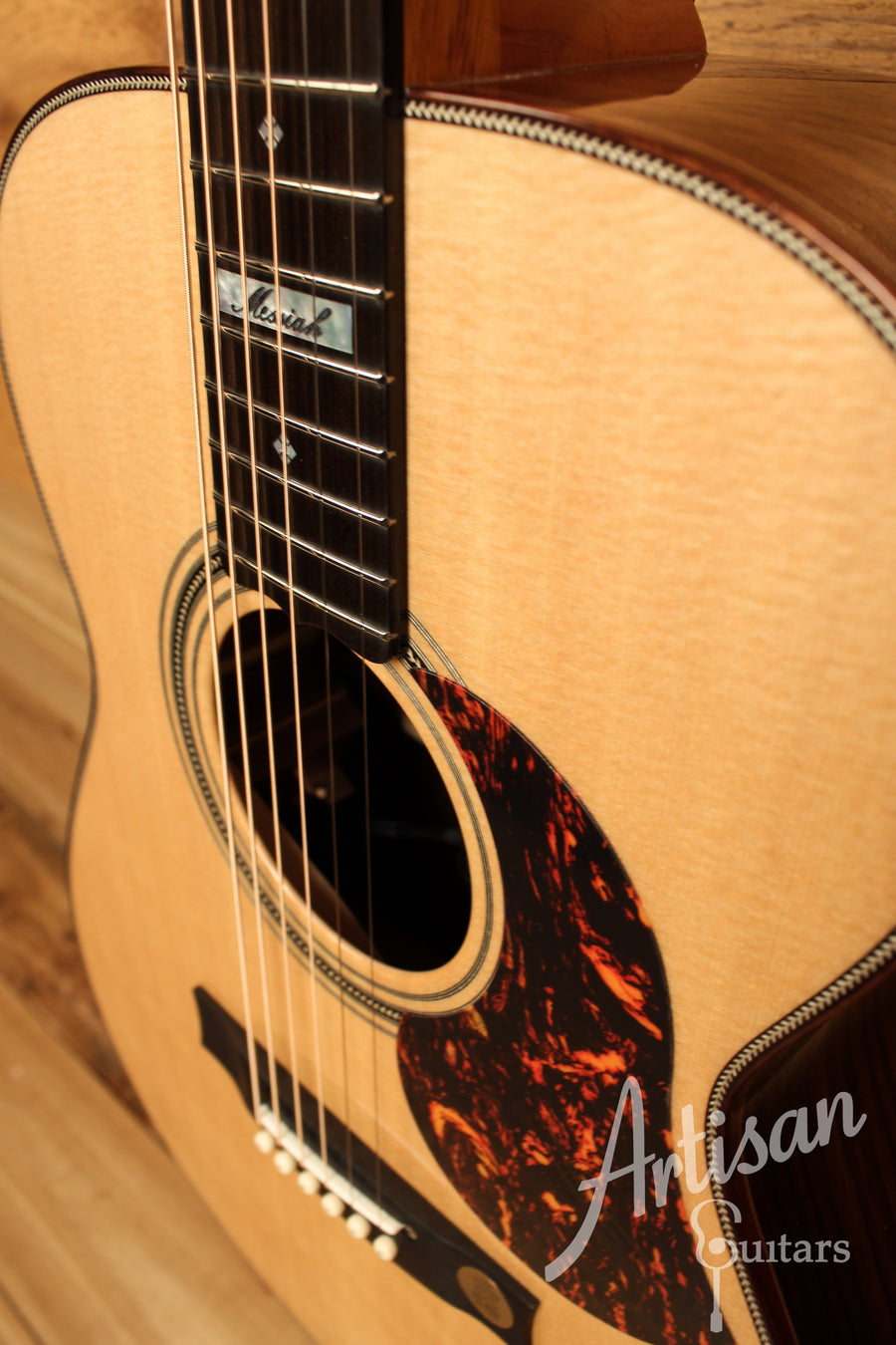 Maton EM100 808 Messiah Series with Sitka and Indian Rosewood ID-12429 - Artisan Guitars