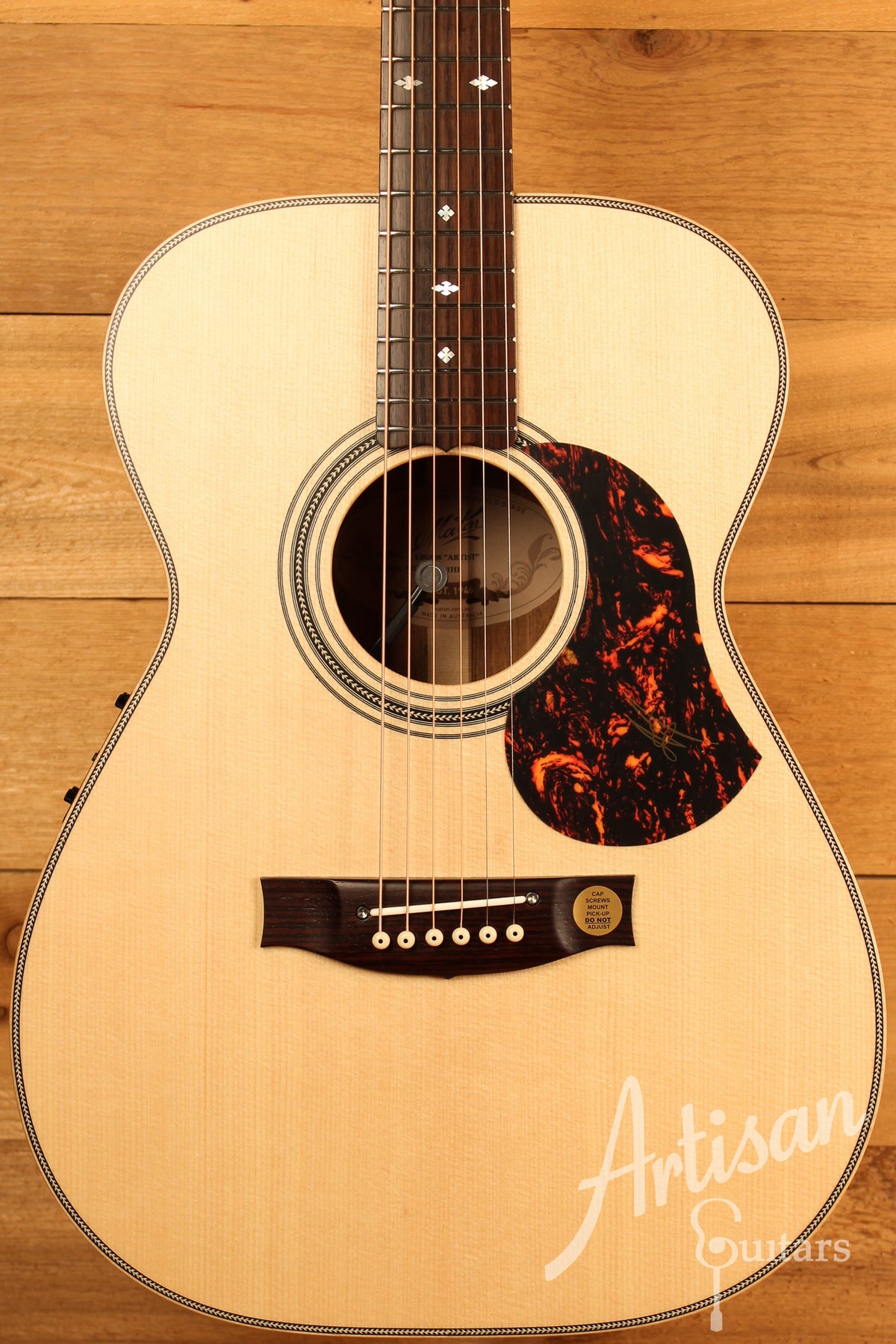 Maton EBG808 Artist Series Sitka Spruce and Blackwood ID-12430 - Artisan Guitars