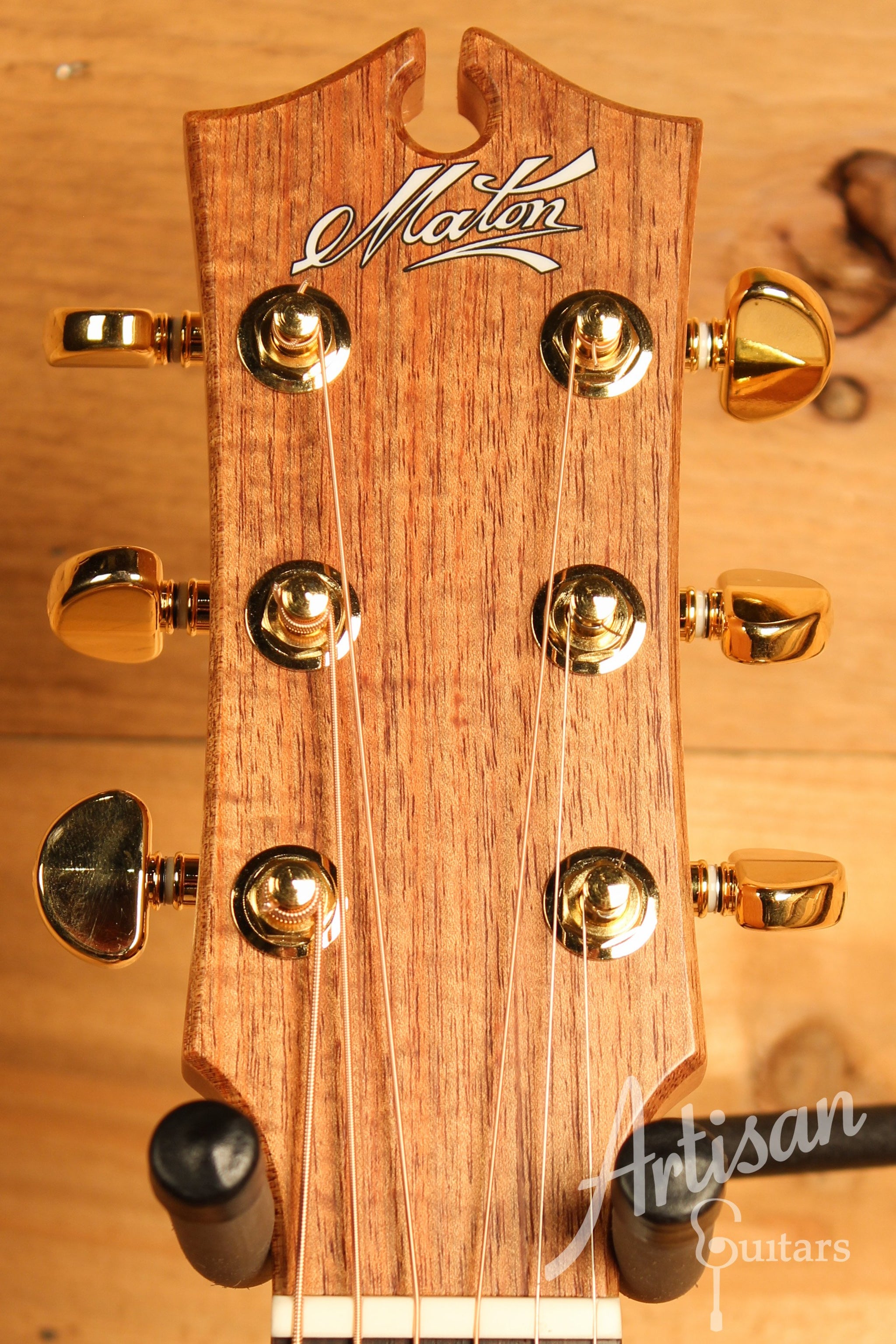 Maton EBG808 Artist Series Sitka Spruce and Blackwood ID-12430 - Artisan Guitars