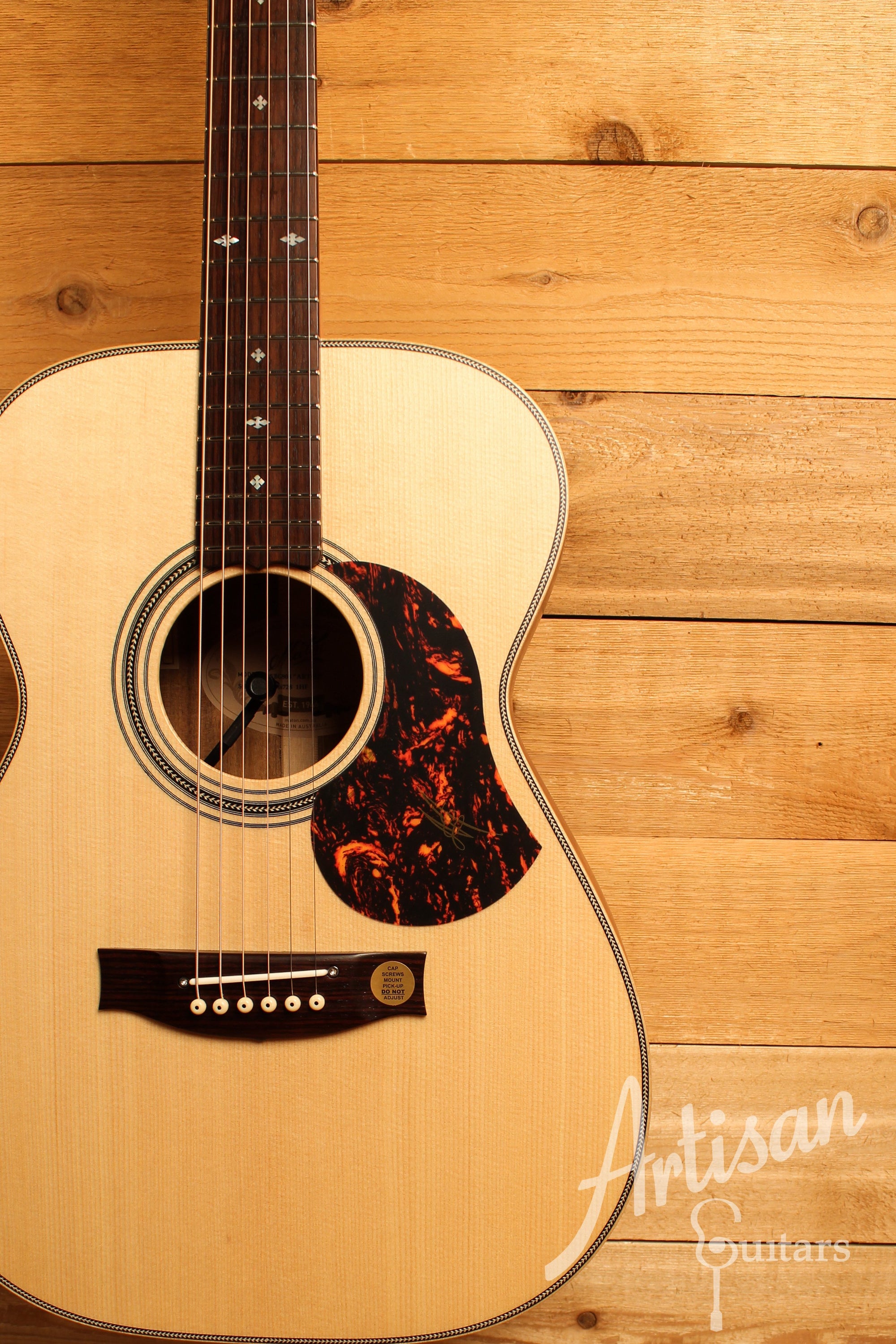 Maton EBG808 Artist Series Sitka Spruce and Blackwood ID-12430 - Artisan Guitars