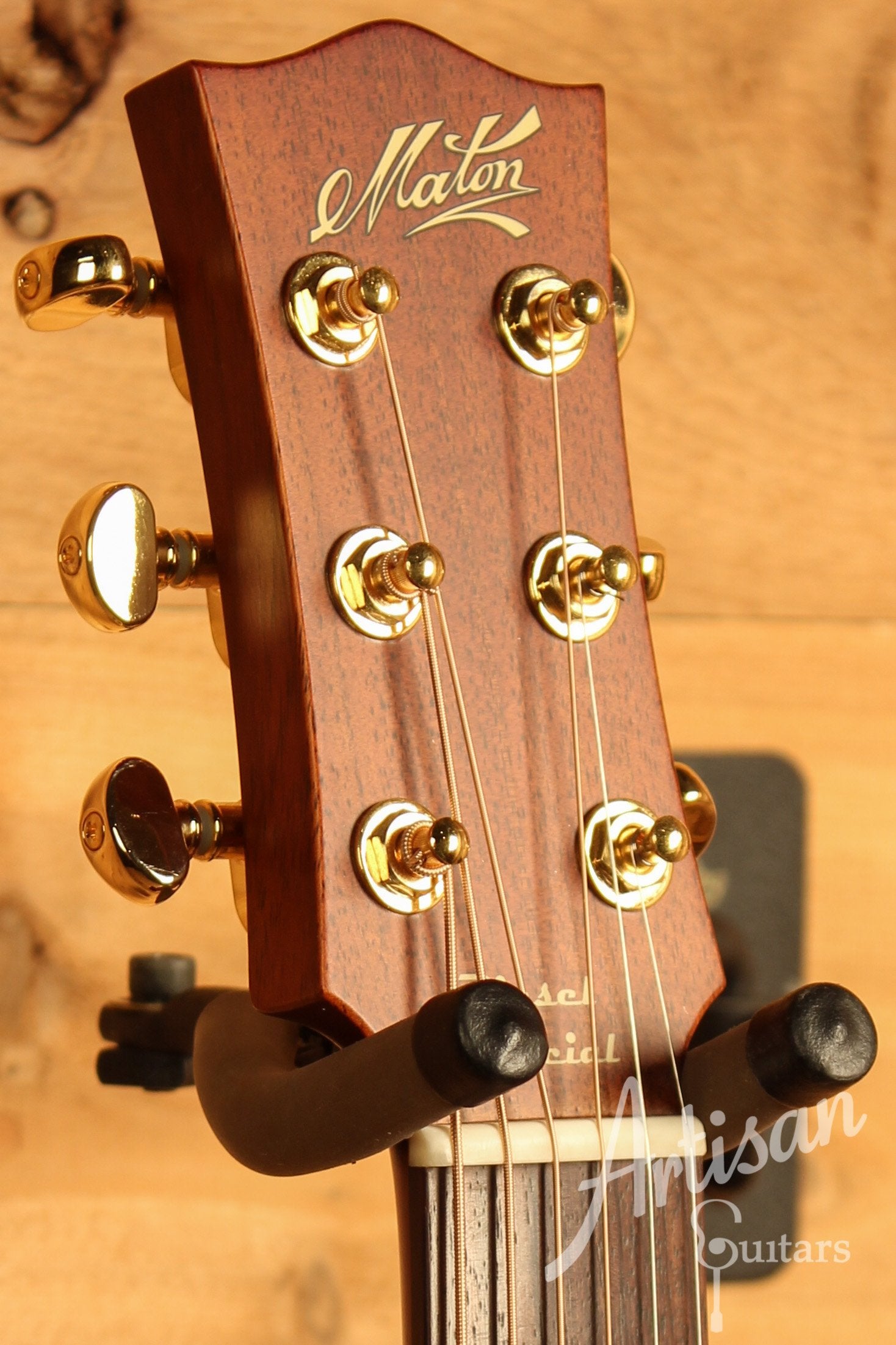 Maton EMD6 Mini Maton Diesel Sitka with Blackwood and Vintage Amber Sunburst ID-12434 - Artisan Guitars