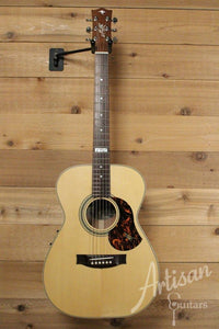Pre-Owned 2014 Maton EBG808TE Tommy Emmanuel Signature Sitka and Queensland Maple ID-9977 - Artisan Guitars