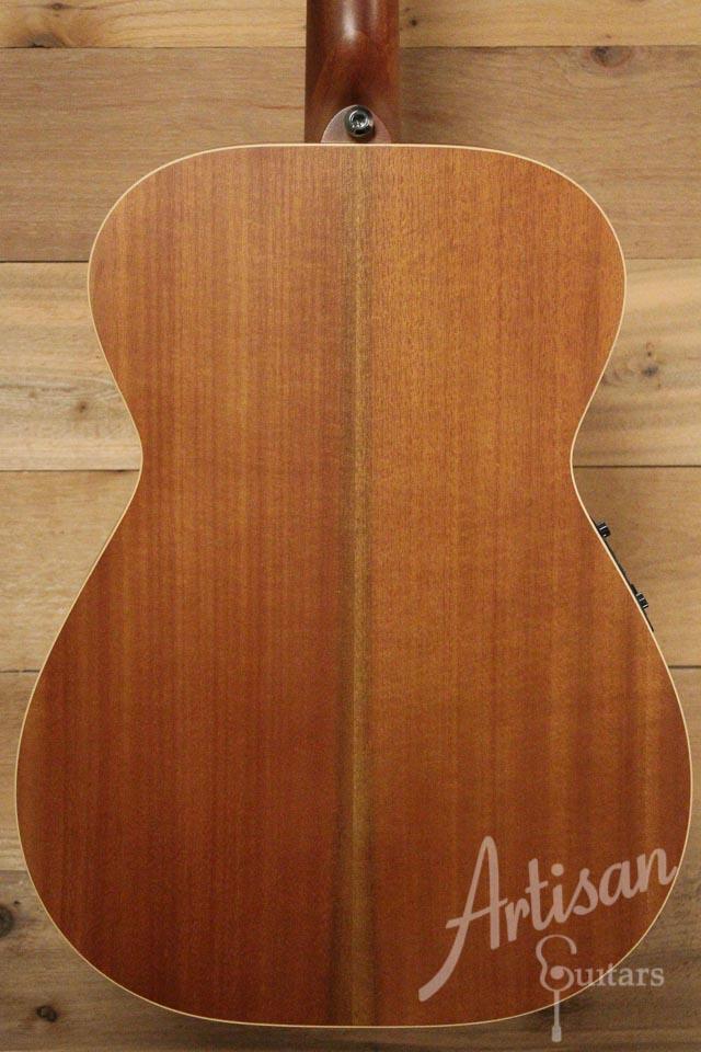 Pre-Owned 2014 Maton EBG808TE Tommy Emmanuel Signature Sitka and Queensland Maple ID-9977 - Artisan Guitars