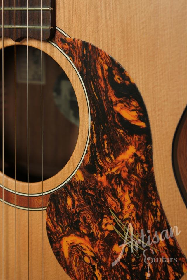 Maton SRS808 Western Red Cedar and Solid Blackwood ID-9952 - Artisan Guitars