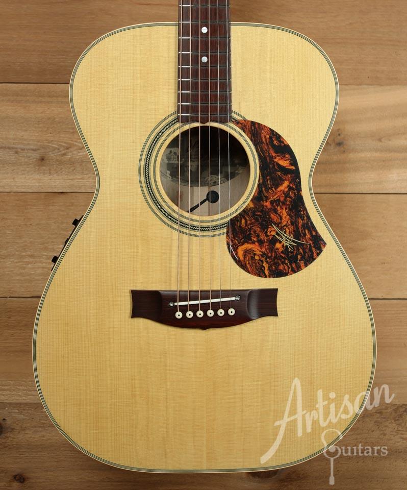 Maton EBG808TE Tommy Emmanuel Signature Sitka and Queensland Maple with AP5-Pro pickup ID-9947 - Artisan Guitars