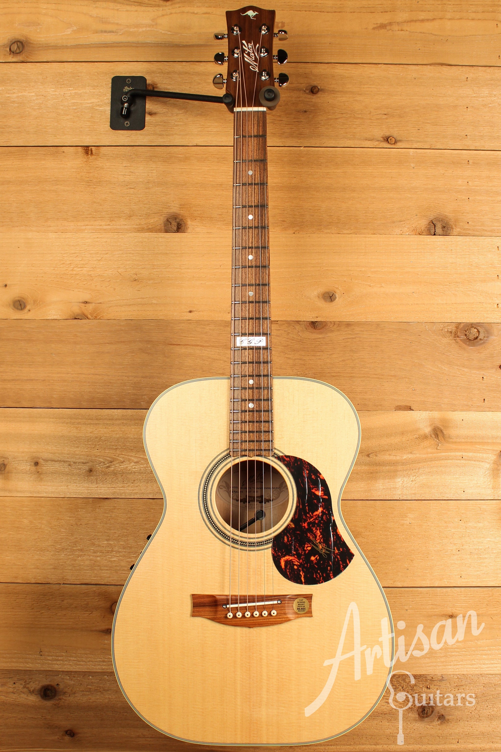 Maton EBG 808 TE Tommy Emmanuel Signature Guitar ID-12443 - Artisan Guitars