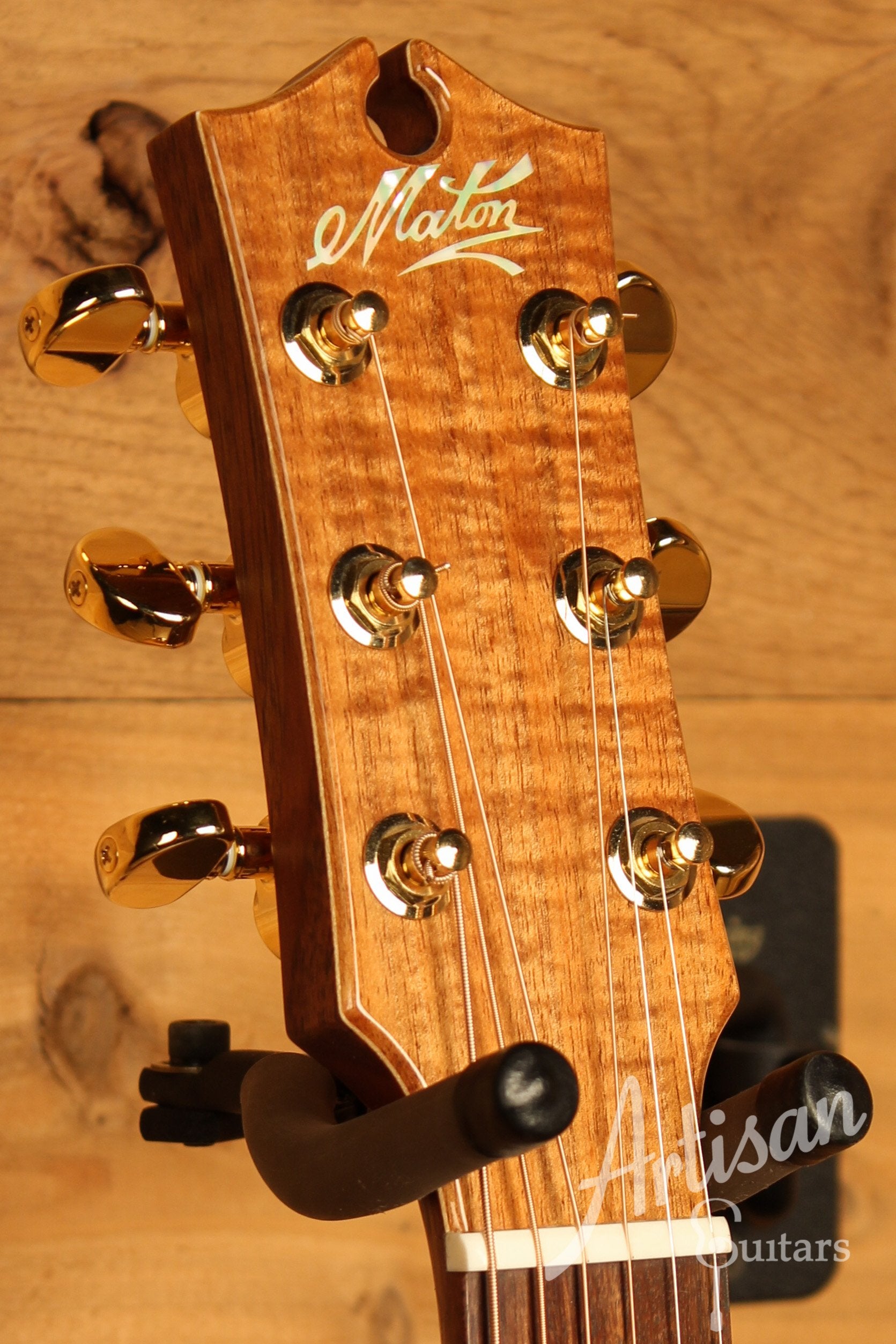 Maton EA 80C Australian Series Guitar  ID-12444 - Artisan Guitars