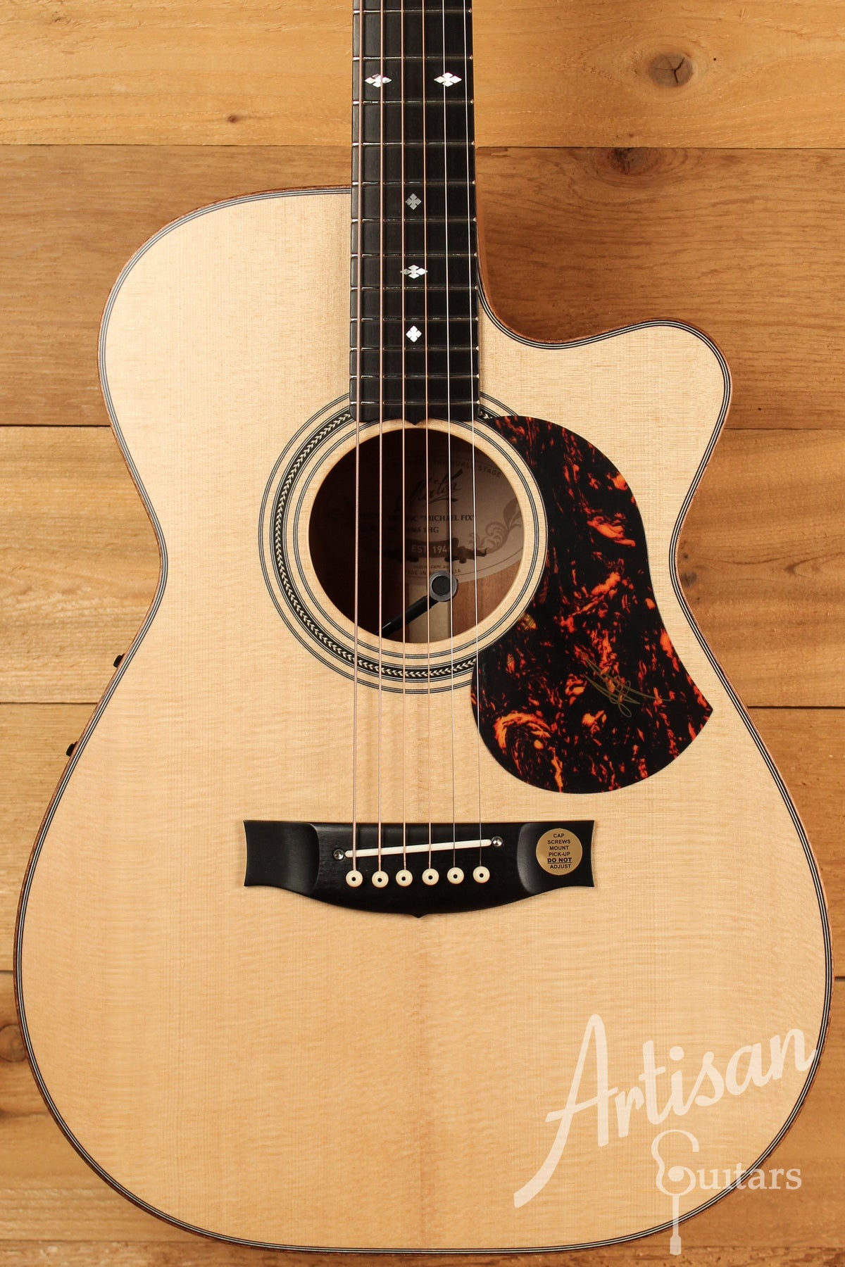 Maton EBG 808C MIC FIX Michael Fix Signature Guitar Sitka and Queensland Maple with Cutaway ID-12685 - Artisan Guitars