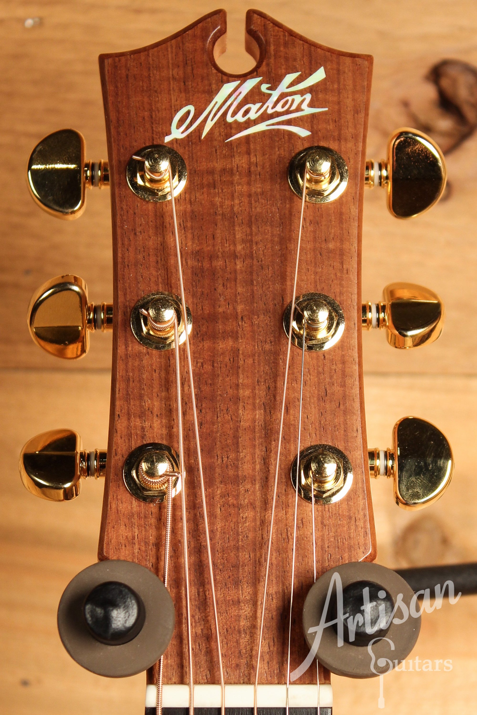 Maton EBG 808C MIC FIX Michael Fix Signature Guitar Sitka and Queensland Maple with Cutaway ID-12685 - Artisan Guitars