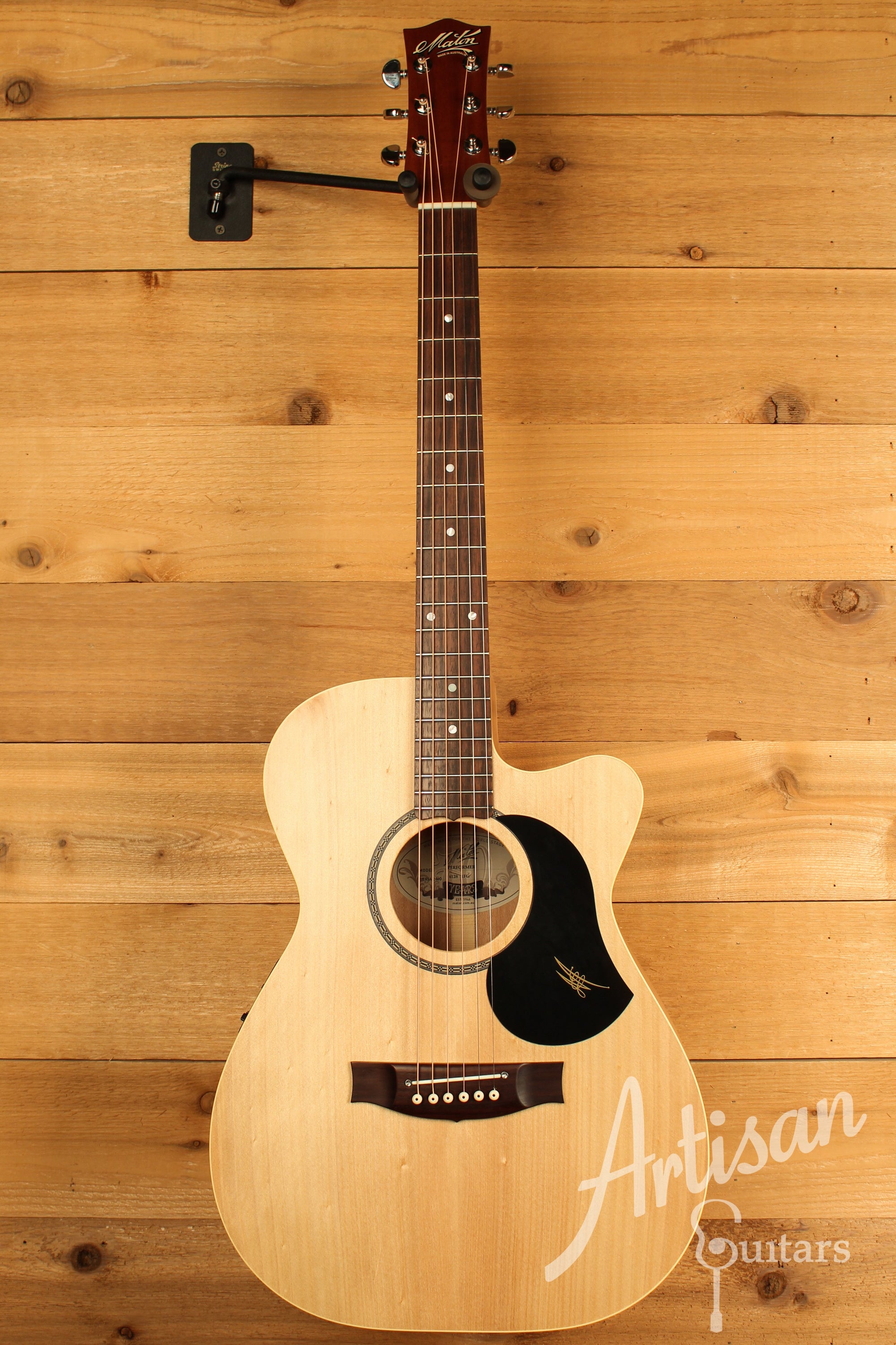 Maton EBG808CL Performer Series Bunya & Queensland Maple w/ Cutaway Pre-Owned 2016 ID-12462 - Artisan Guitars