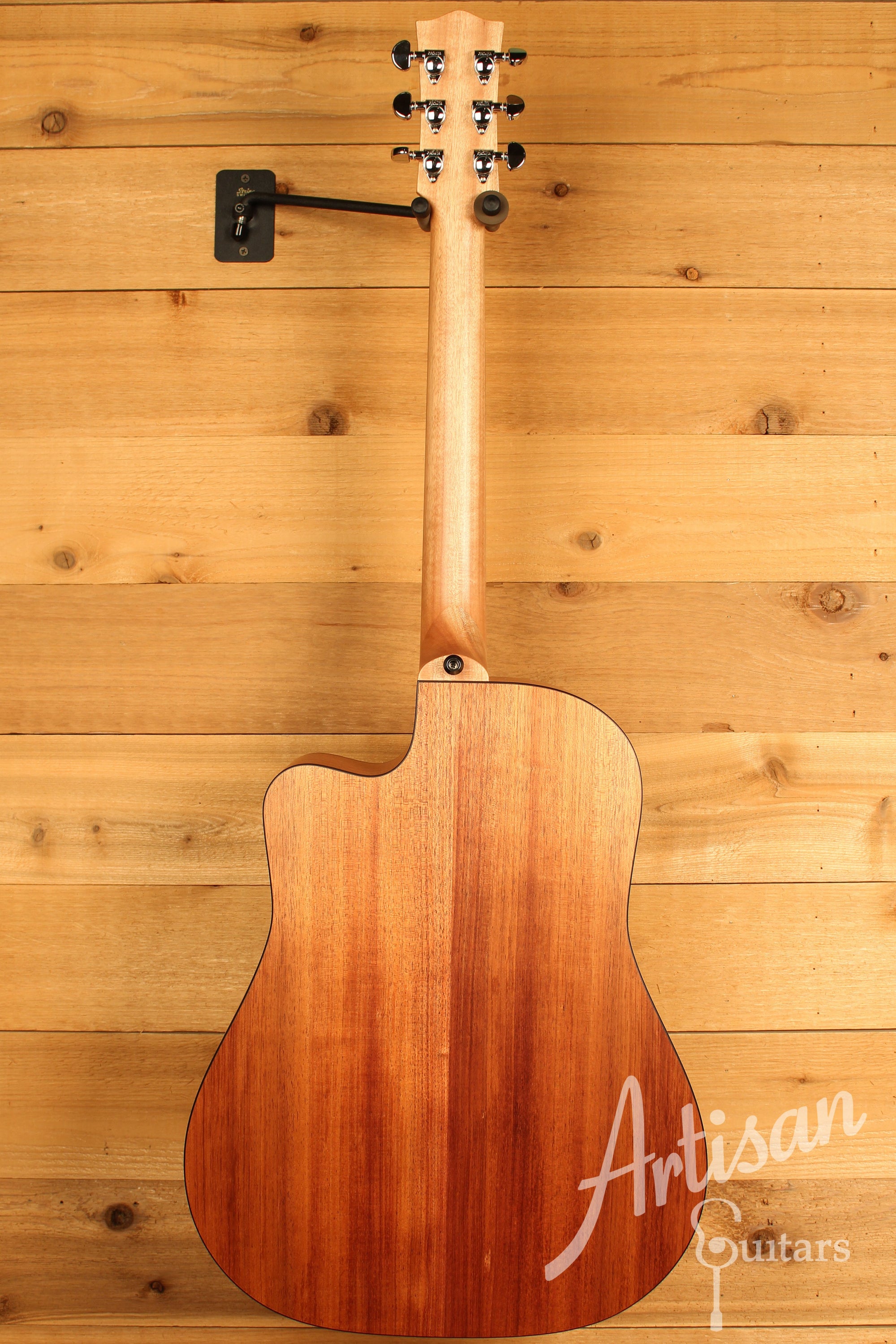 Maton EBW70C Blackwood Dreadnought w/ AP5 Pro ID-12463 - Artisan Guitars