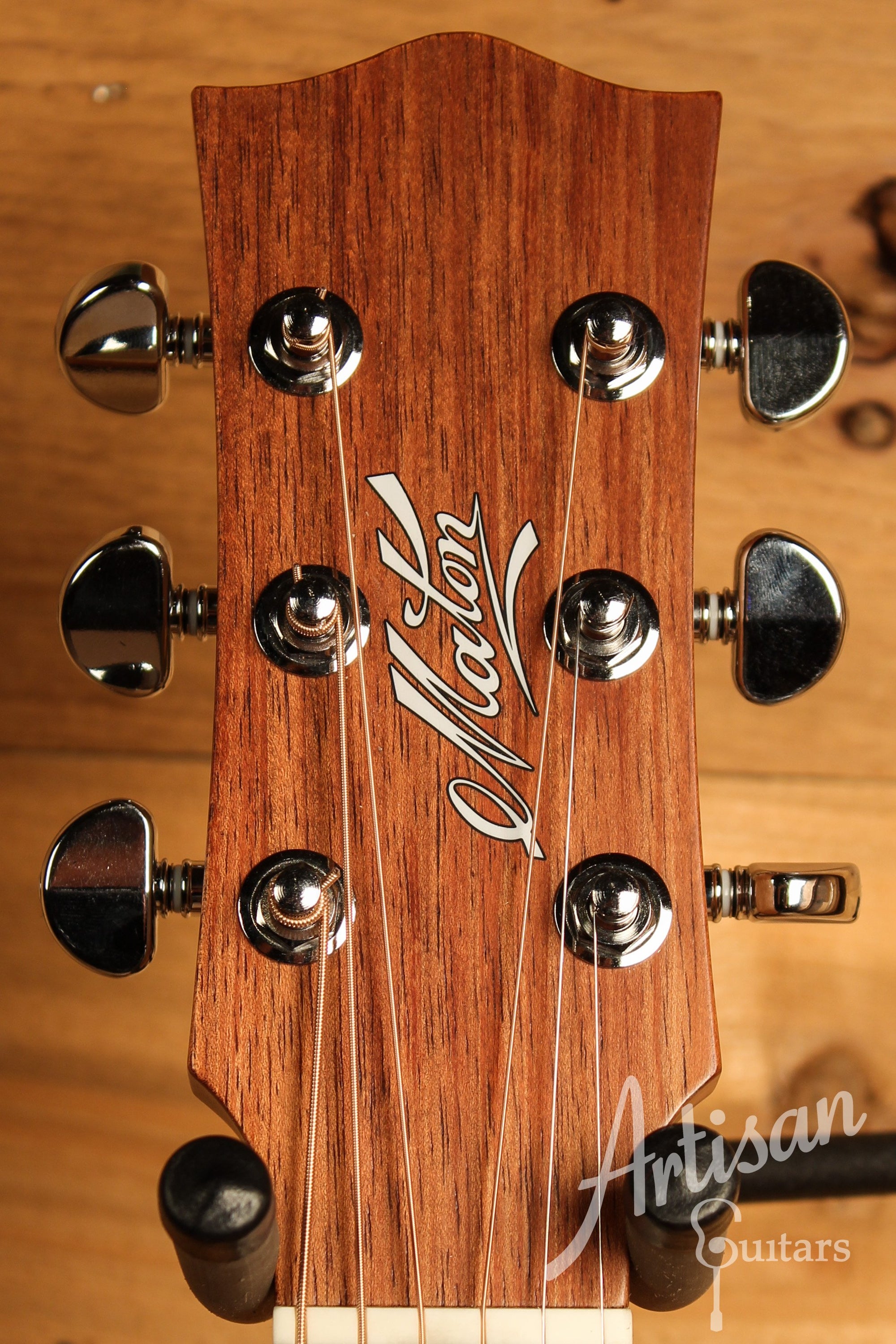Maton EBW70C Blackwood Dreadnought w/ AP5 Pro ID-12463 - Artisan Guitars