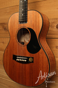Maton EMBW6 Mini Guitar w/ Blackwood Top, Back & Sides and AP5 Pro Pickup System ID-12466 - Artisan Guitars