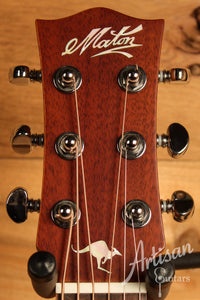 Maton EMTE Tommy Emmanuel Signature Mini Guitar Sitka Spuce and Queensland Maple ID-12468 - Artisan Guitars