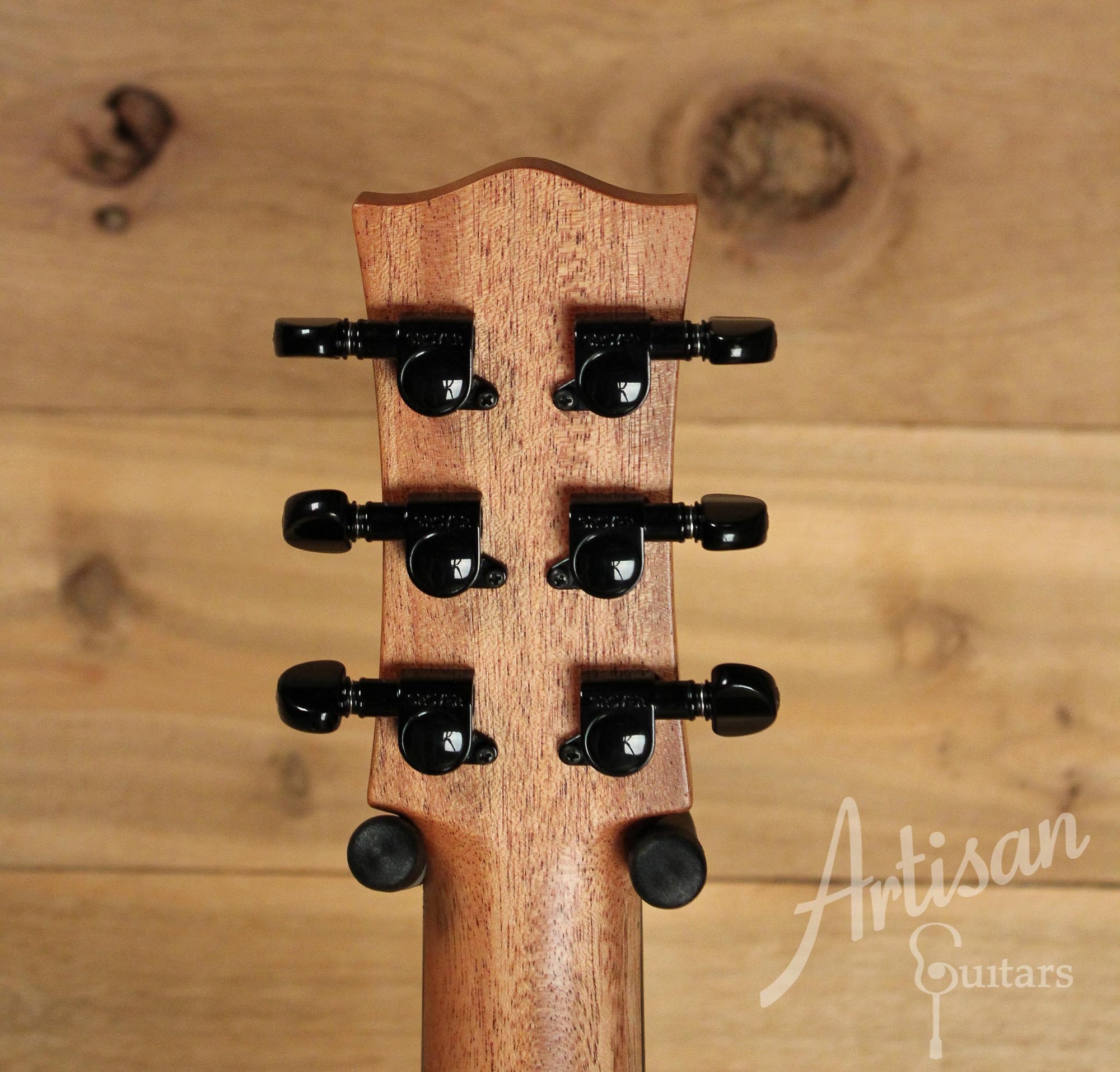 Maton EMM 6 Mini Maton Guitar All Mahogany   ID-10018 - Artisan Guitars