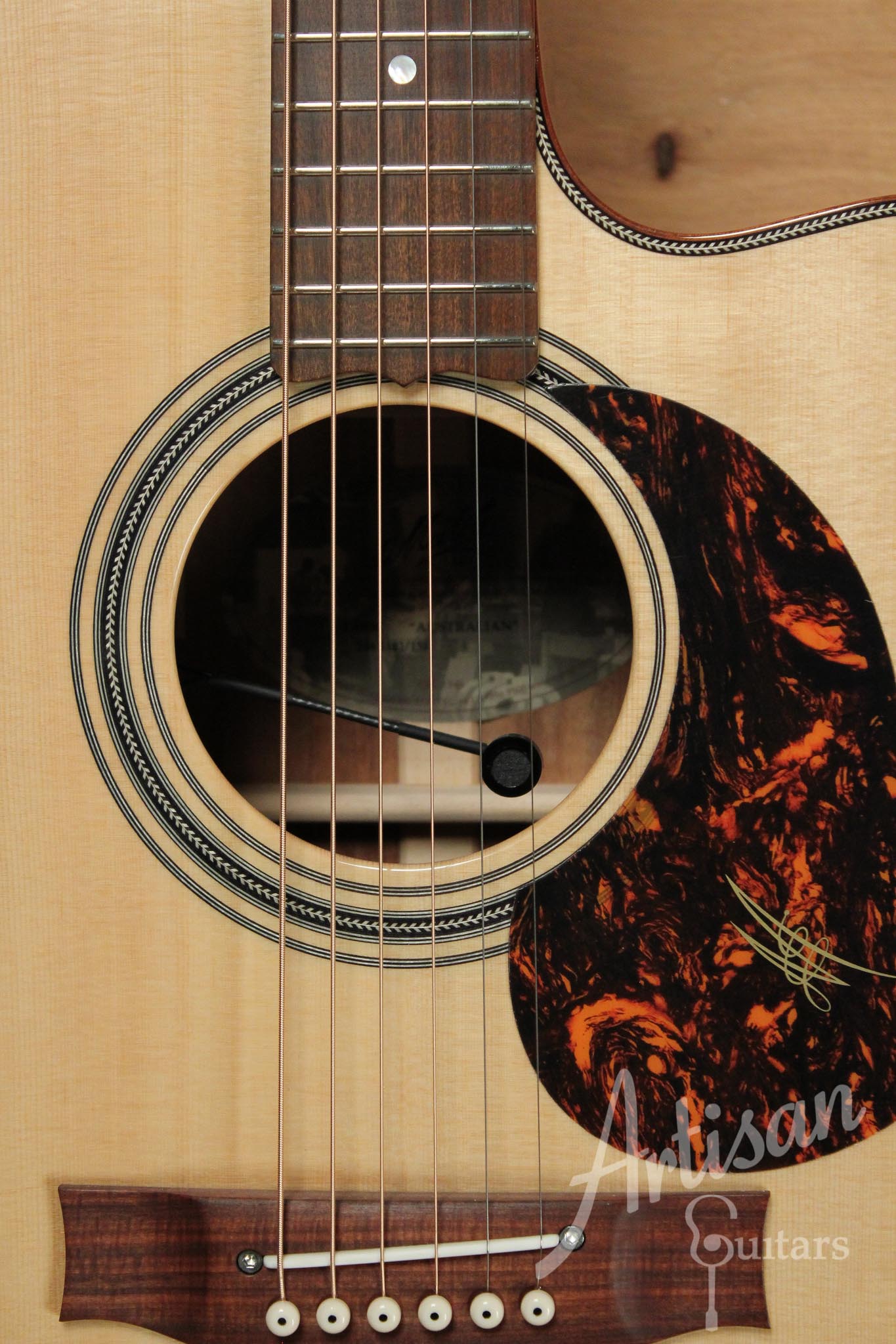 Maton EA 80C Australian Series Guitar with Sitka Spruce and Victorian Blackwood  ID-9955 - Artisan Guitars