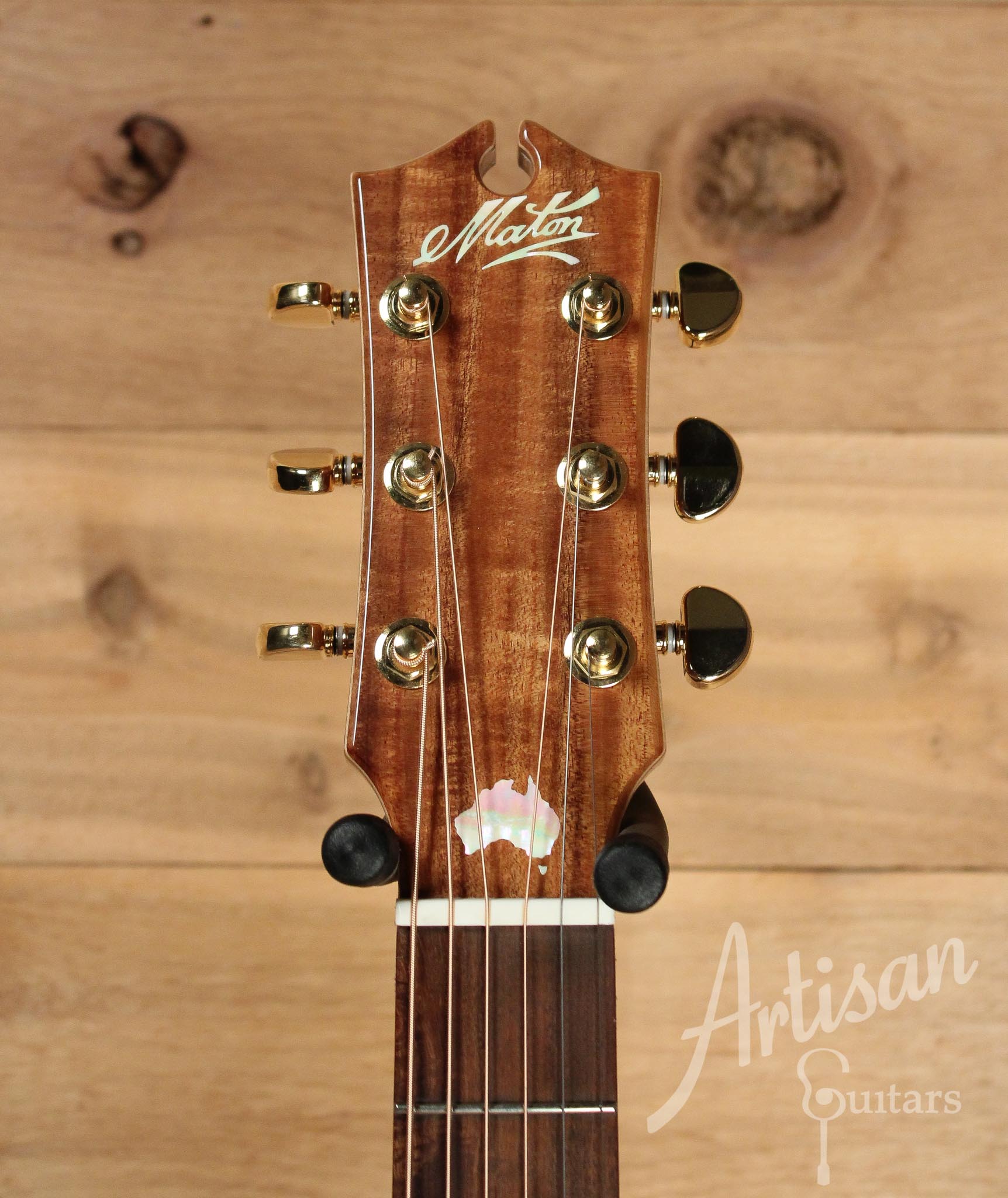 Maton EA 80C Australian Series Guitar with Sitka Spruce and Victorian Blackwood  ID-9955 - Artisan Guitars