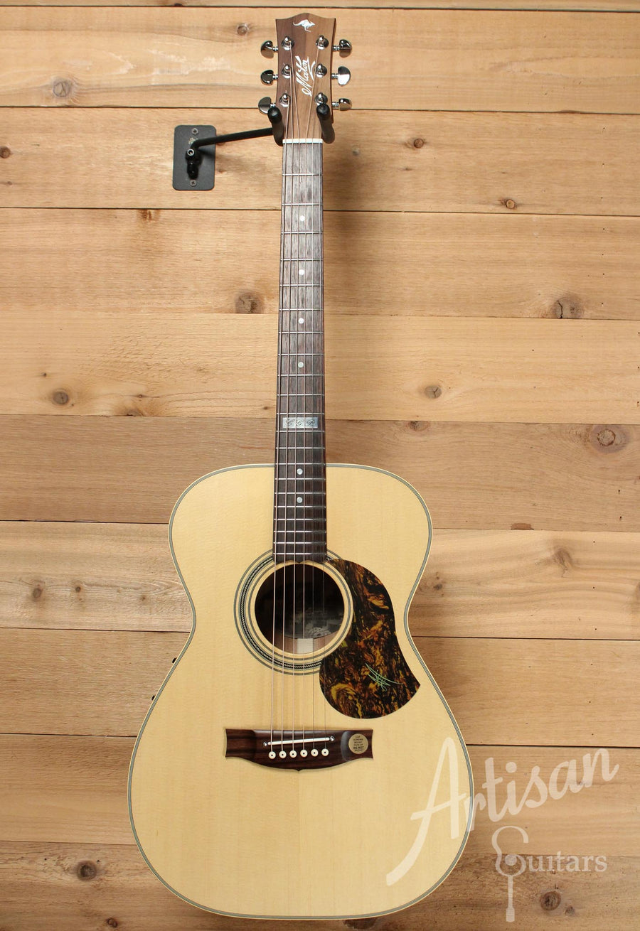 Maton EBG808TE Tommy Emmanuel Signature Sitka and Queensland Maple with AP5-Pro pickup  ID-10013 - Artisan Guitars