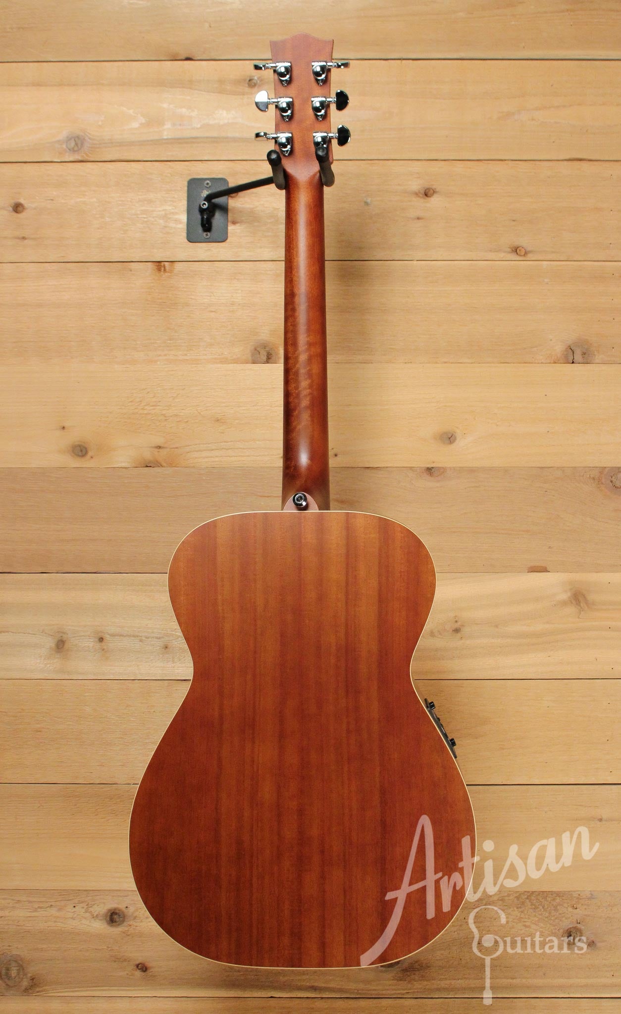 Maton EBG808TE Tommy Emmanuel Signature Sitka and Queensland Maple with AP5-Pro pickup  ID-10013 - Artisan Guitars