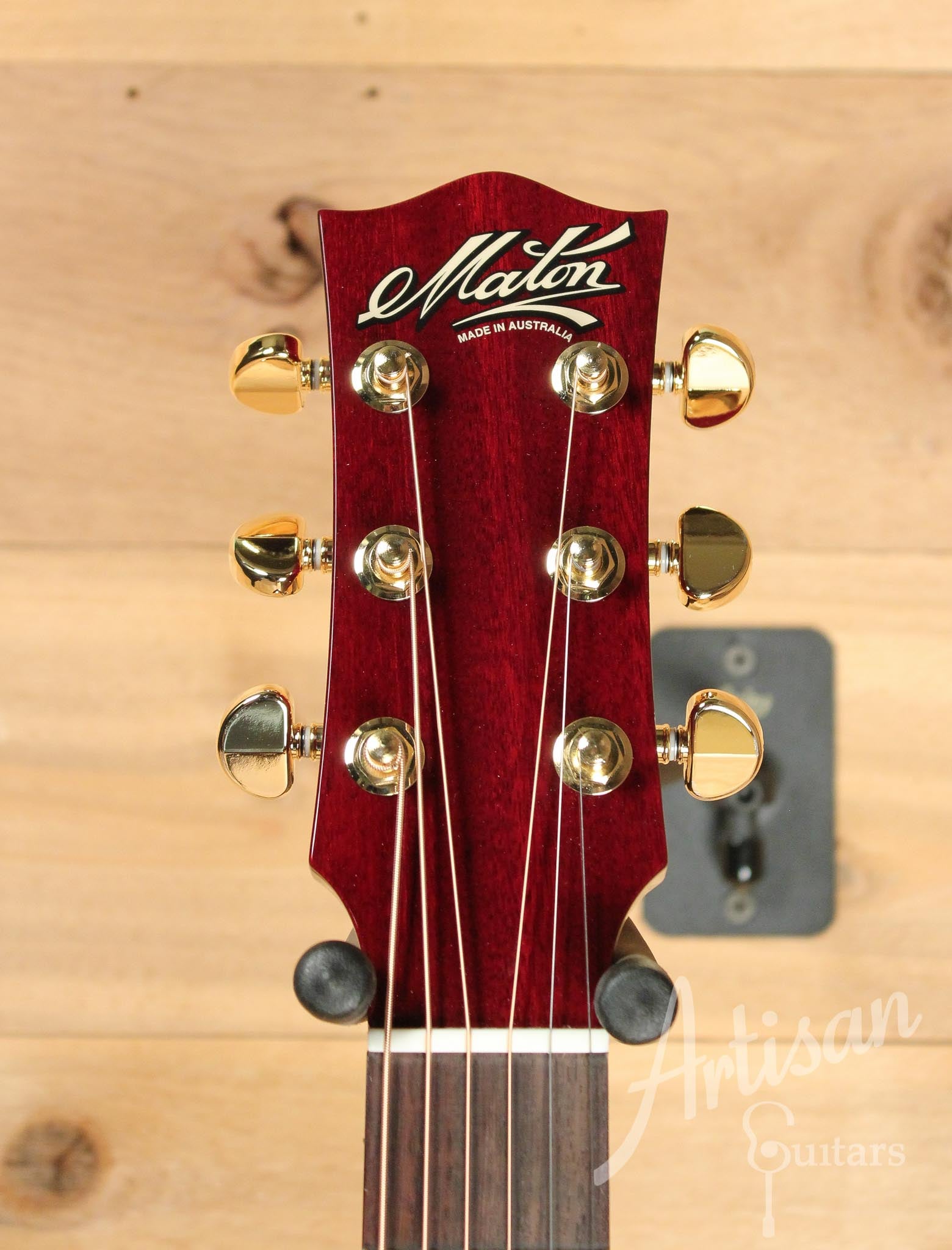 Maton EBG808CLG Performer Series Guitar Bunya and Queensland Maple with Cutaway and Cherry Sunburst  ID-10017 - Artisan Guitars