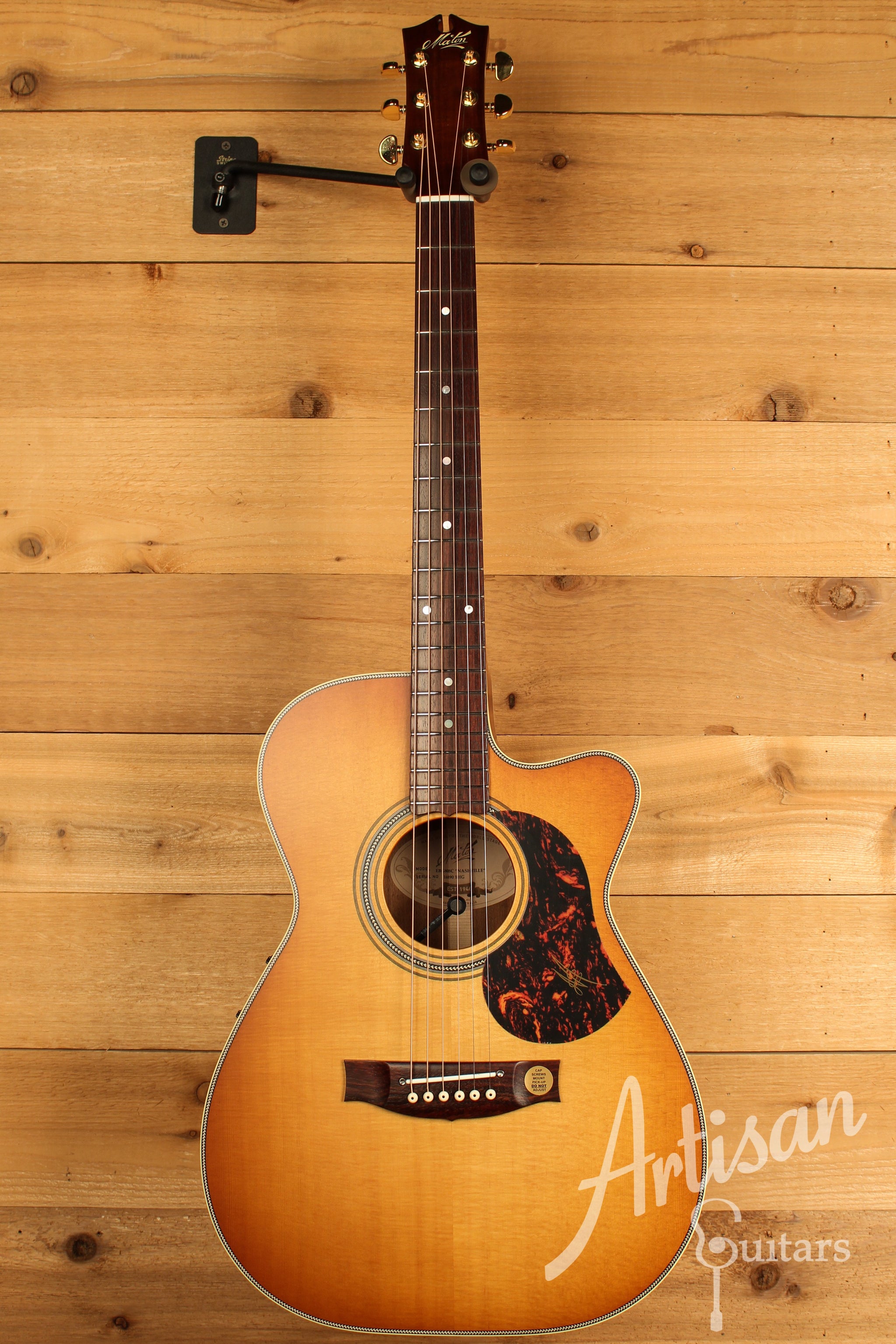 Maton 808C Nashville Series Sitka Spruce and Blackwood, Vintage Amber Sunburst and Cutaway ID-12474 - Artisan Guitars