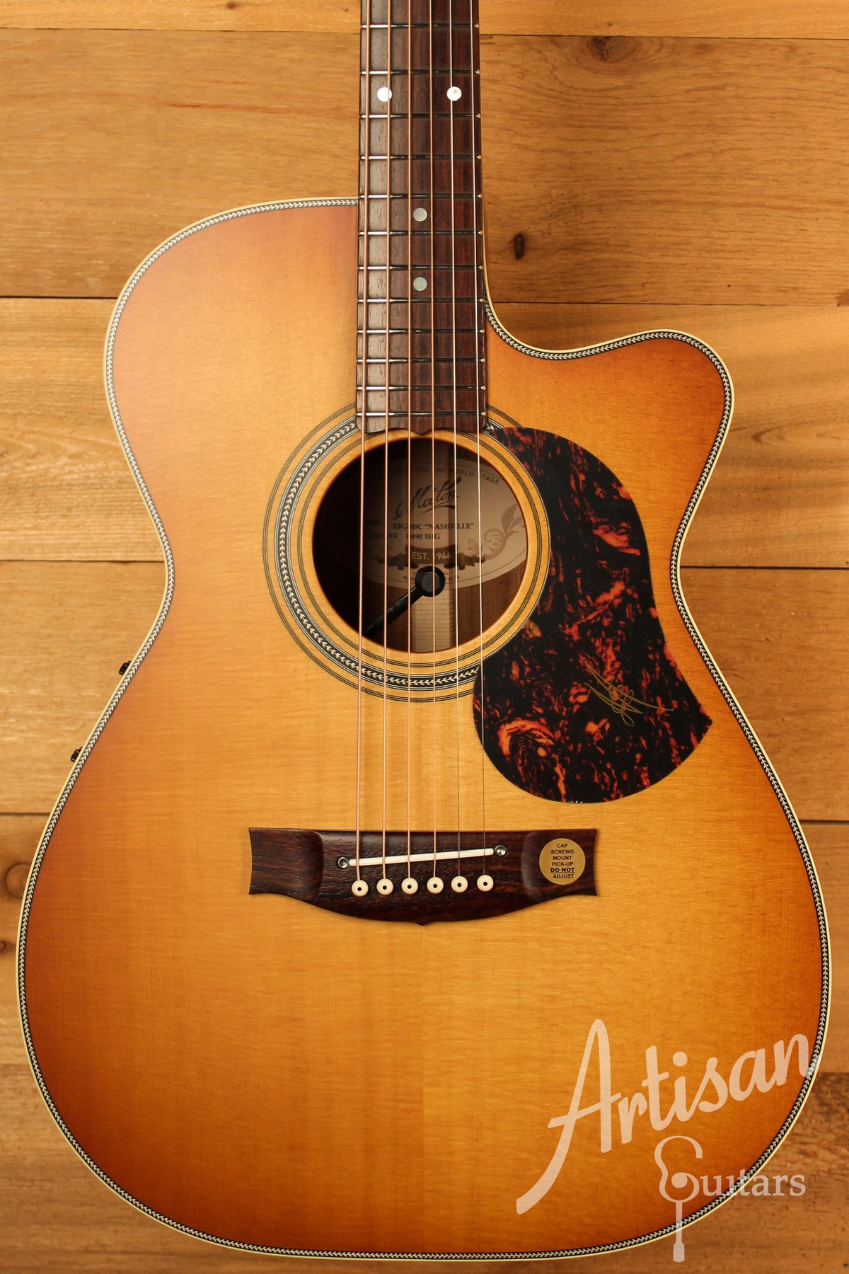 Maton 808C Nashville Series Sitka Spruce and Blackwood, Vintage Amber Sunburst and Cutaway ID-12474 - Artisan Guitars