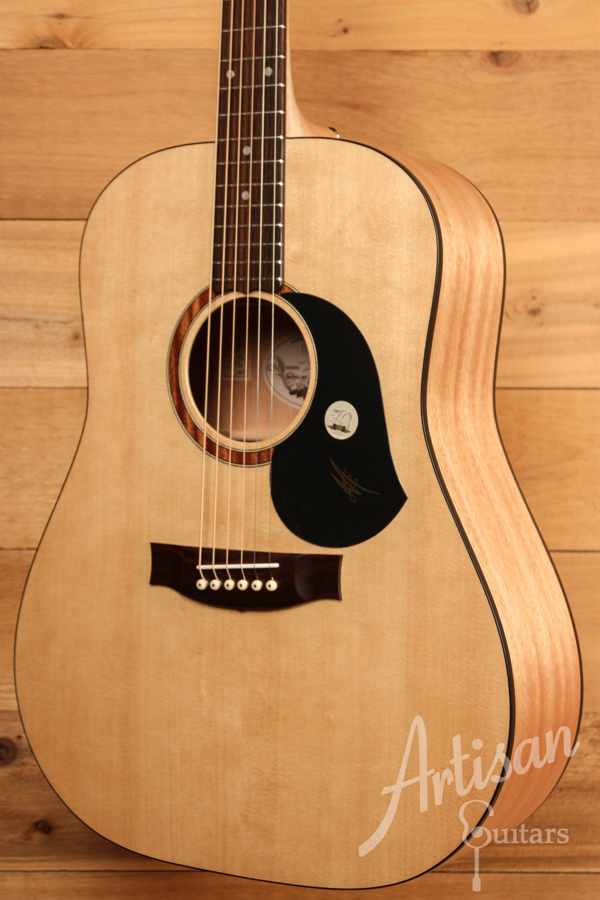 Maton S60 Guitar with Bearclaw Sitka Spruce and Queensland Maple ID-11464 - Artisan Guitars