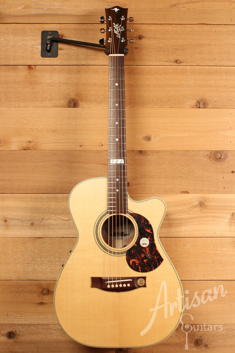 Maton EBG 808C TE Tommy Emmanuel Signature Guitar Cutaway ID-11461 - Artisan Guitars