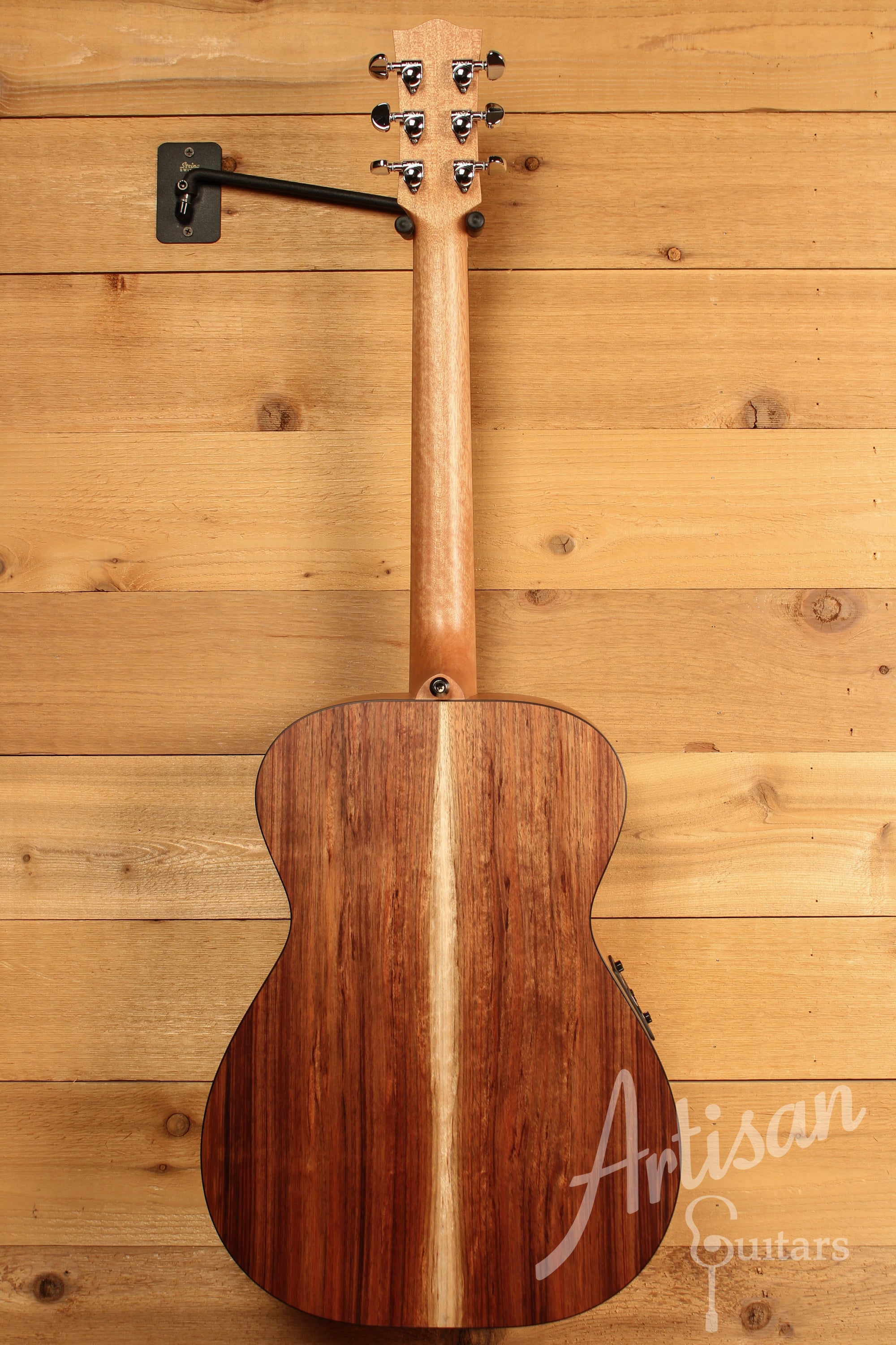 Maton SRS808 Guitar Western Red Cedar and Solid Blackwood ID-11468 - Artisan Guitars