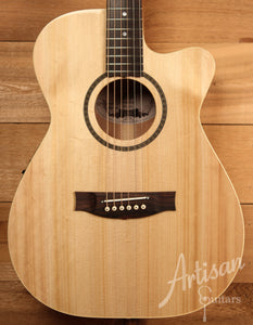 Maton Custom EBG808CL Performer Series Bunya and Queensland Maple Gloss Finish with Cutaway ID-11477 - Artisan Guitars