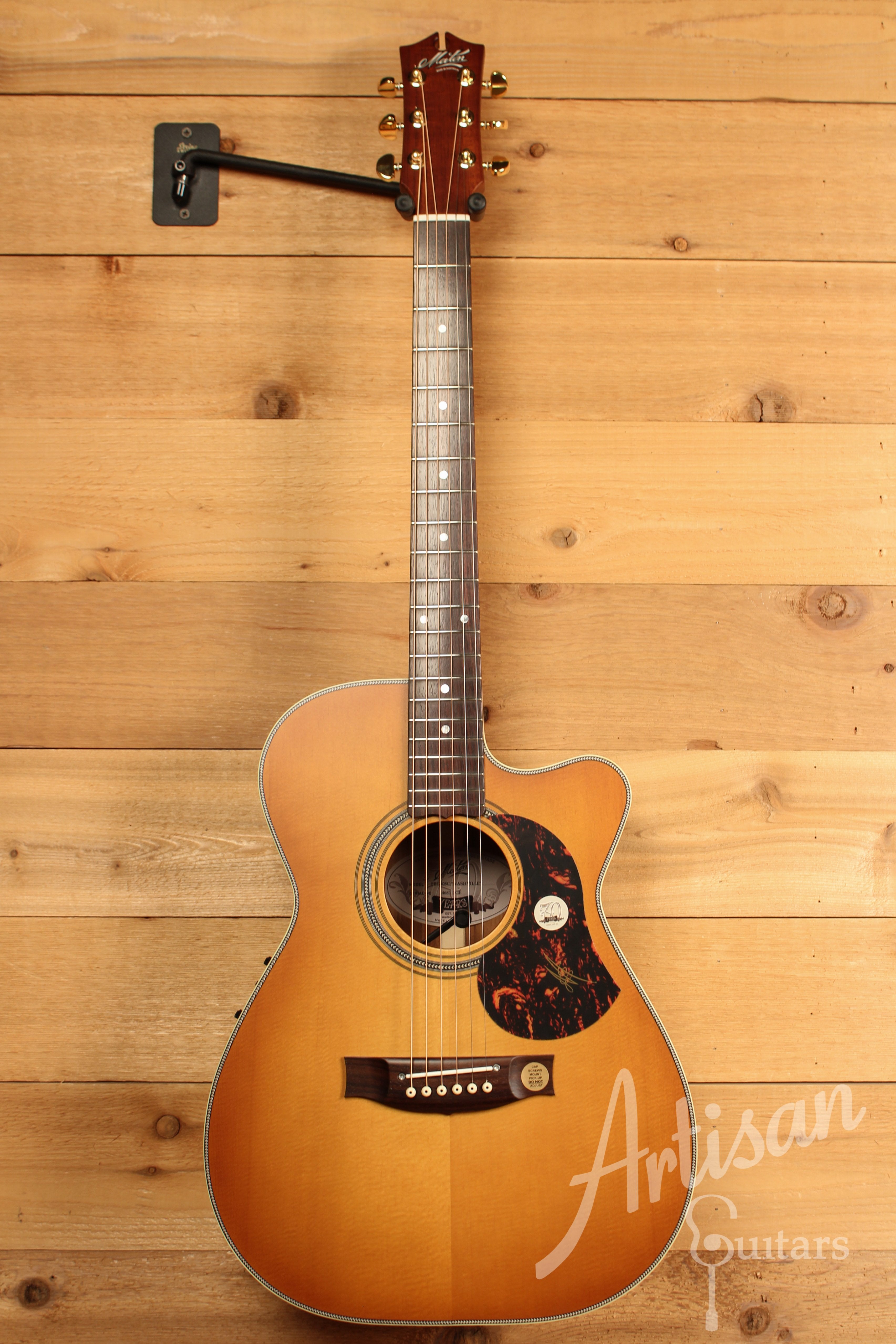 Maton EBG808C Nashville Series Sitka Spruce and Blackwood with Vintage Amber Sunburst Finish and Cutaway ID-11476 - Artisan Guitars