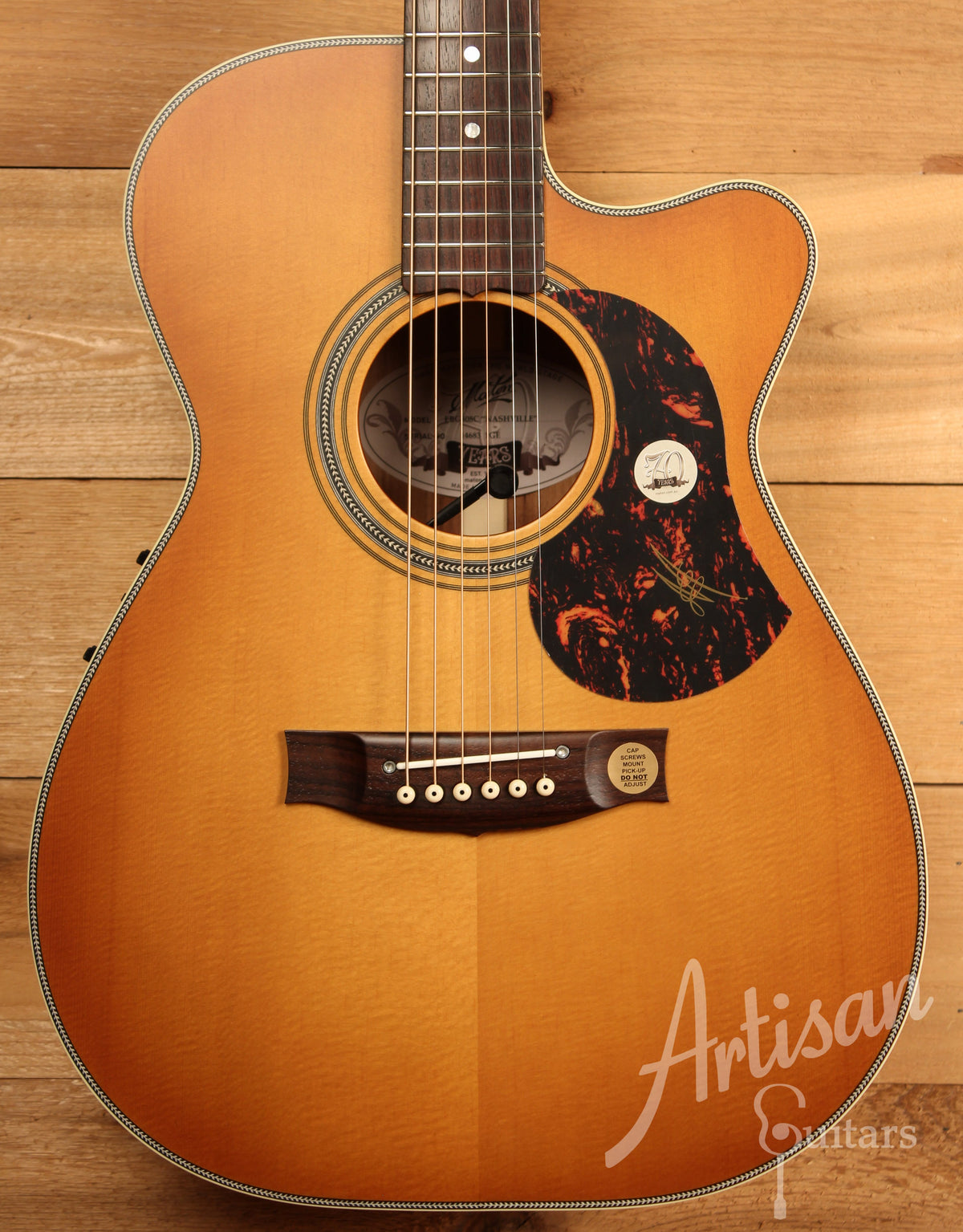 Maton EBG808C Nashville Series Sitka Spruce and Blackwood with Vintage Amber Sunburst Finish and Cutaway ID-11476 - Artisan Guitars