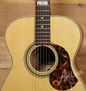 Maton EBG808TE Tommy Emmanuel Signature Sitka and Queensland Maple with AP5-Pro pickup ID-9289 - Artisan Guitars
