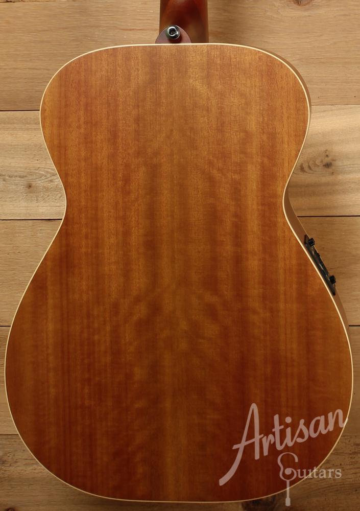 Maton EBG808TE Tommy Emmanuel Signature Sitka and Queensland Maple with AP5-Pro pickup ID-9290 - Artisan Guitars