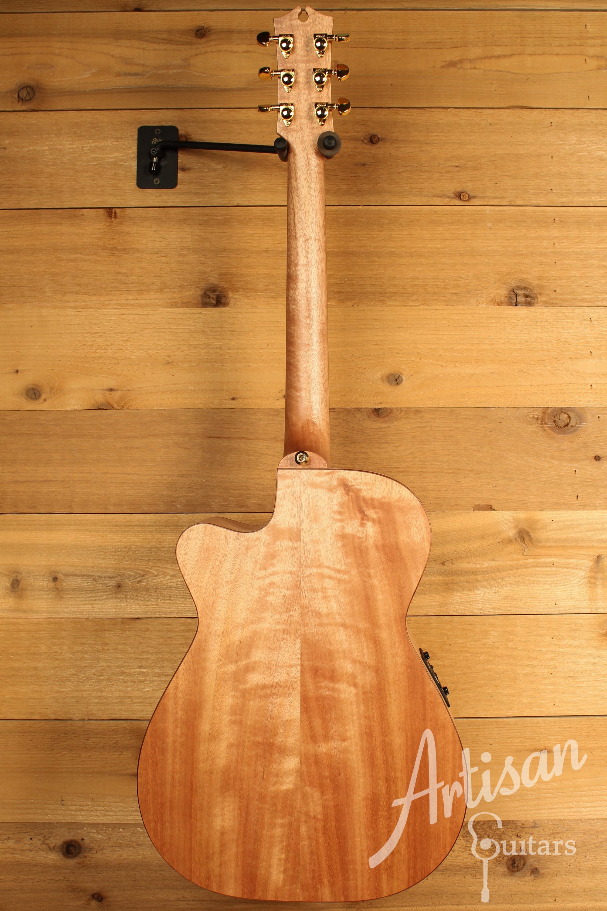 Maton EBG 808C MIC FIX Michael Fix Signature Guitar Sitka and Queensland Maple with Cutaway ID-12158 - Artisan Guitars