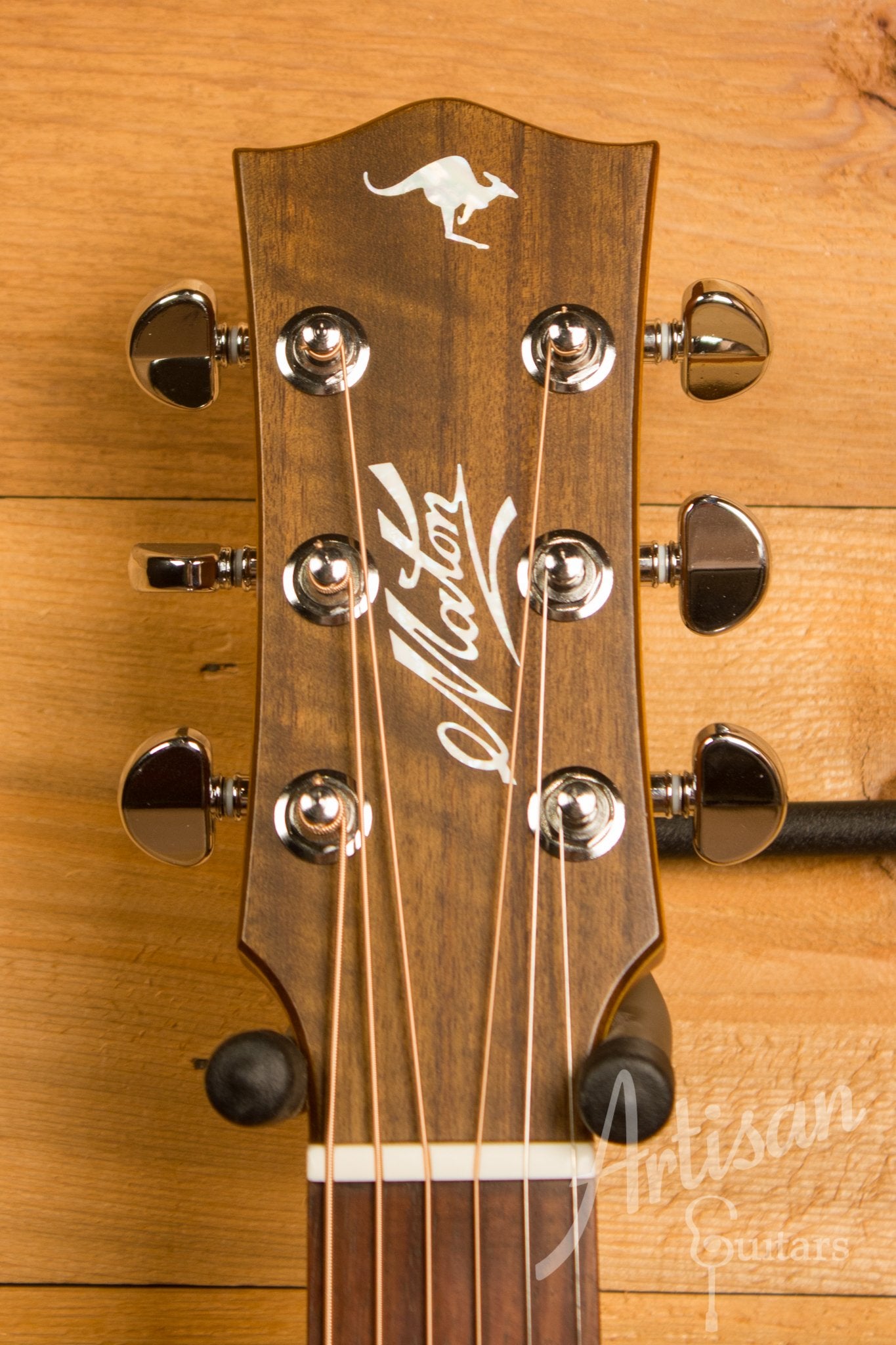 Maton EBG 808 TE Tommy Emmanuel Signature Guitar ID-11497 - Artisan Guitars