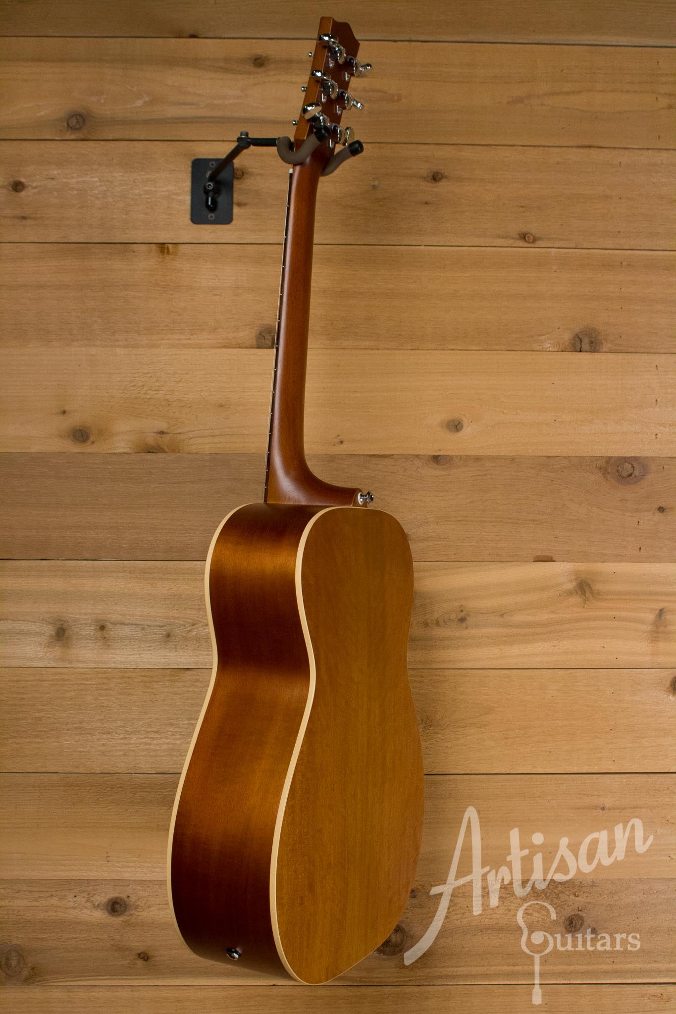 Pre-Owned 2014 Maton EBG808TE Tommy Emmanuel Signature Sitka and Queensland Maple ID-10198 - Artisan Guitars