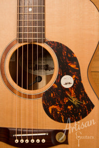 Maton SRS808 Guitar Western Red Cedar and Solid Blackwood ID-11495 - Artisan Guitars