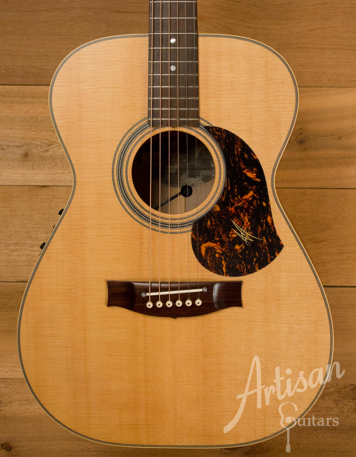 Pre-Owned 2014 Maton EBG808TE Tommy Emmanuel Signature Sitka and Queensland Maple ID-10199 - Artisan Guitars