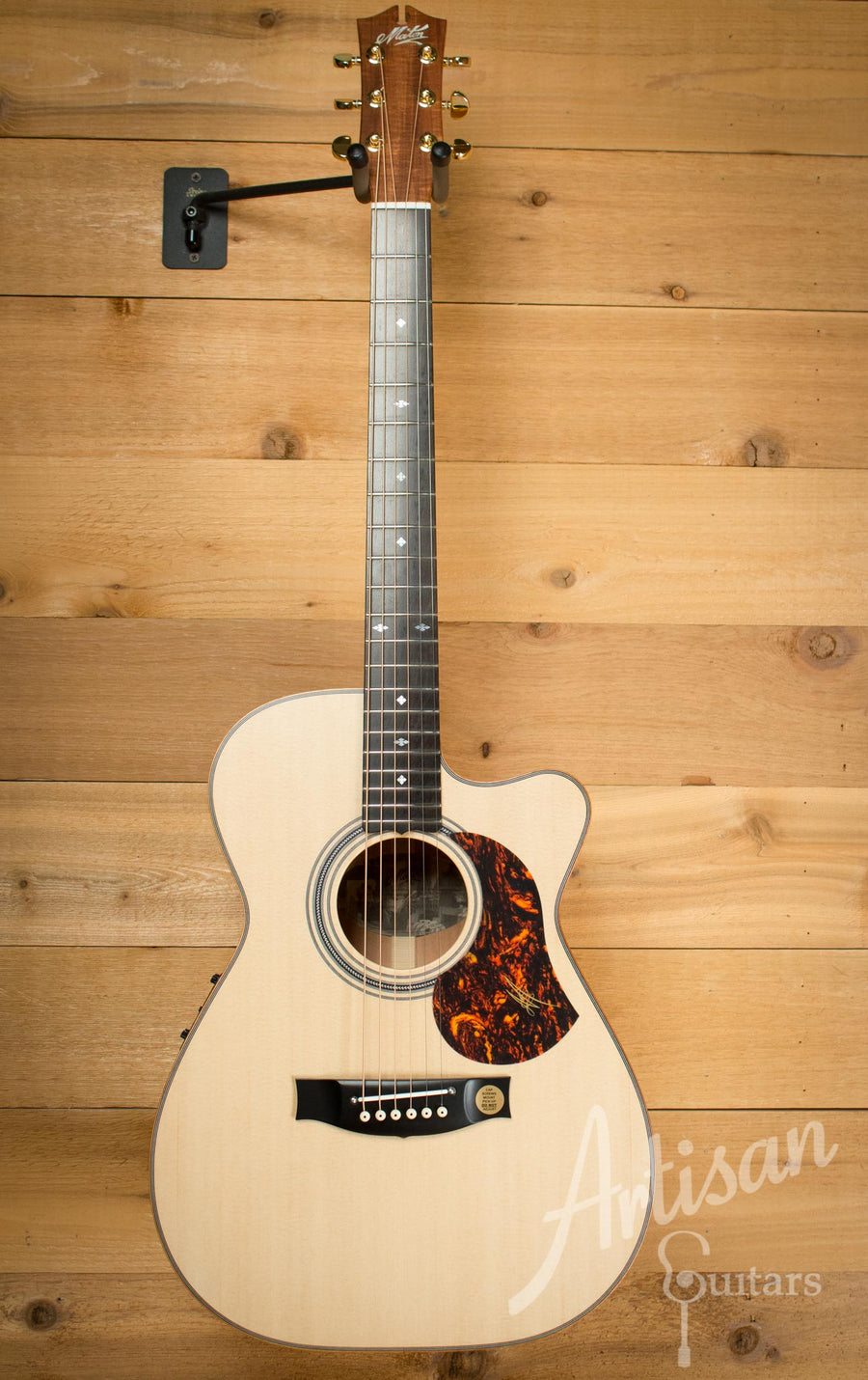 Maton EBG 808C MIC FIX Michael Fix Signature Guitar Sitka and Queensland Maple with Cutaway ID-10120 - Artisan Guitars