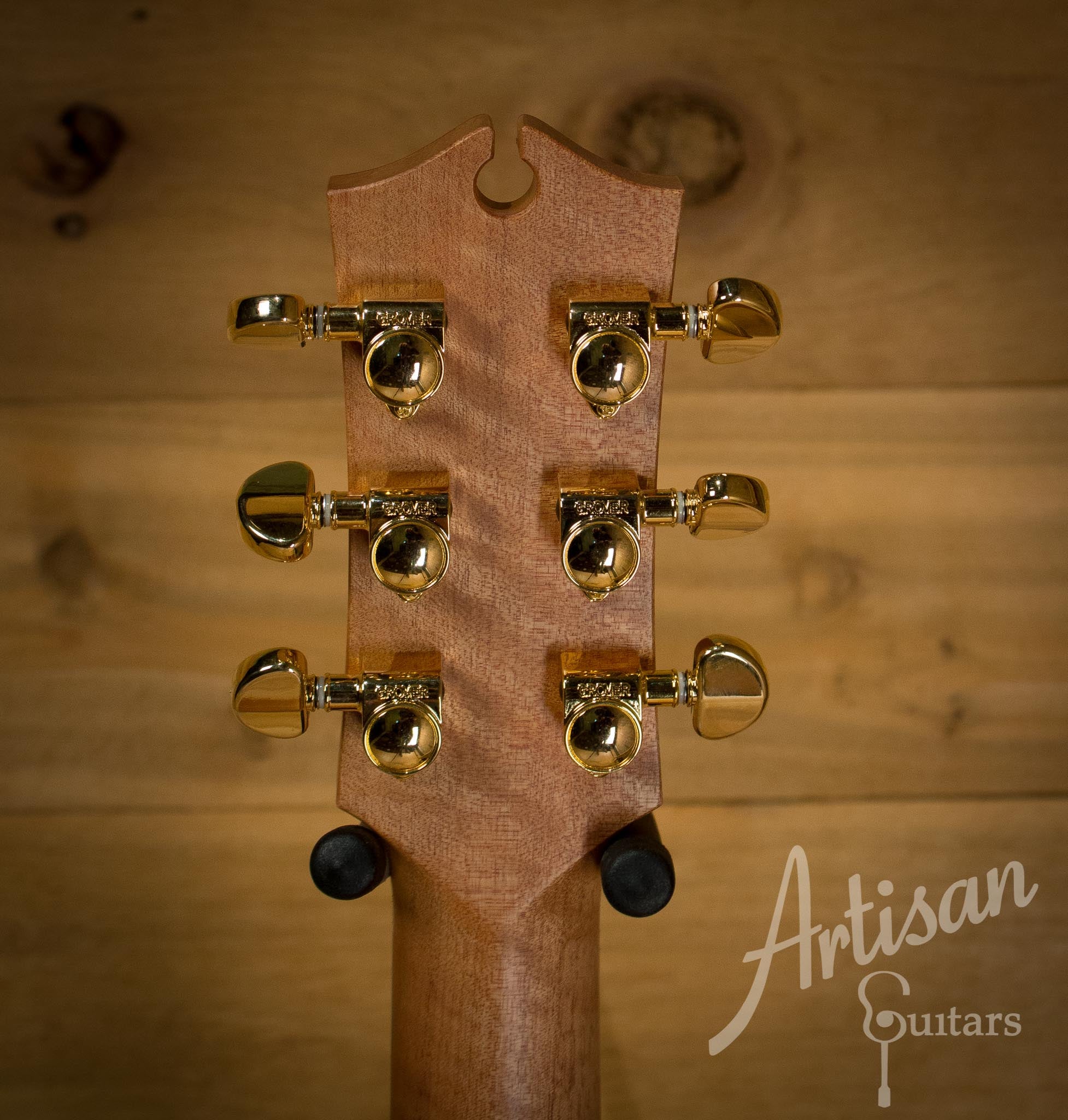 Maton EBG 808C MIC FIX Michael Fix Signature Guitar Sitka and Queensland Maple with Cutaway ID-10120 - Artisan Guitars