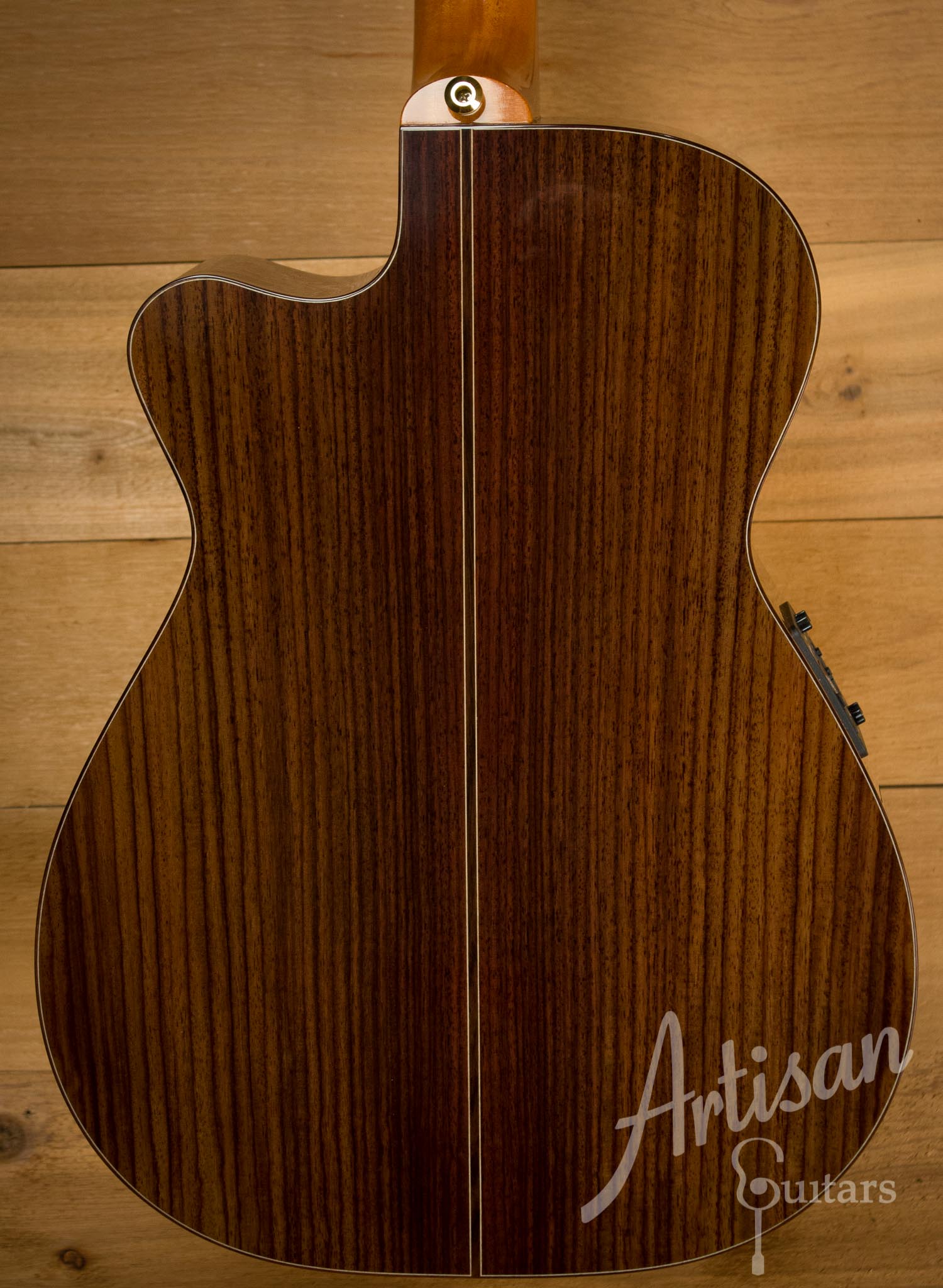 Maton EM 100C 808 Messiah Series Guitar with Sitka and Indian Rosewood Cutaway AP5 Pro ID-10124 - Artisan Guitars