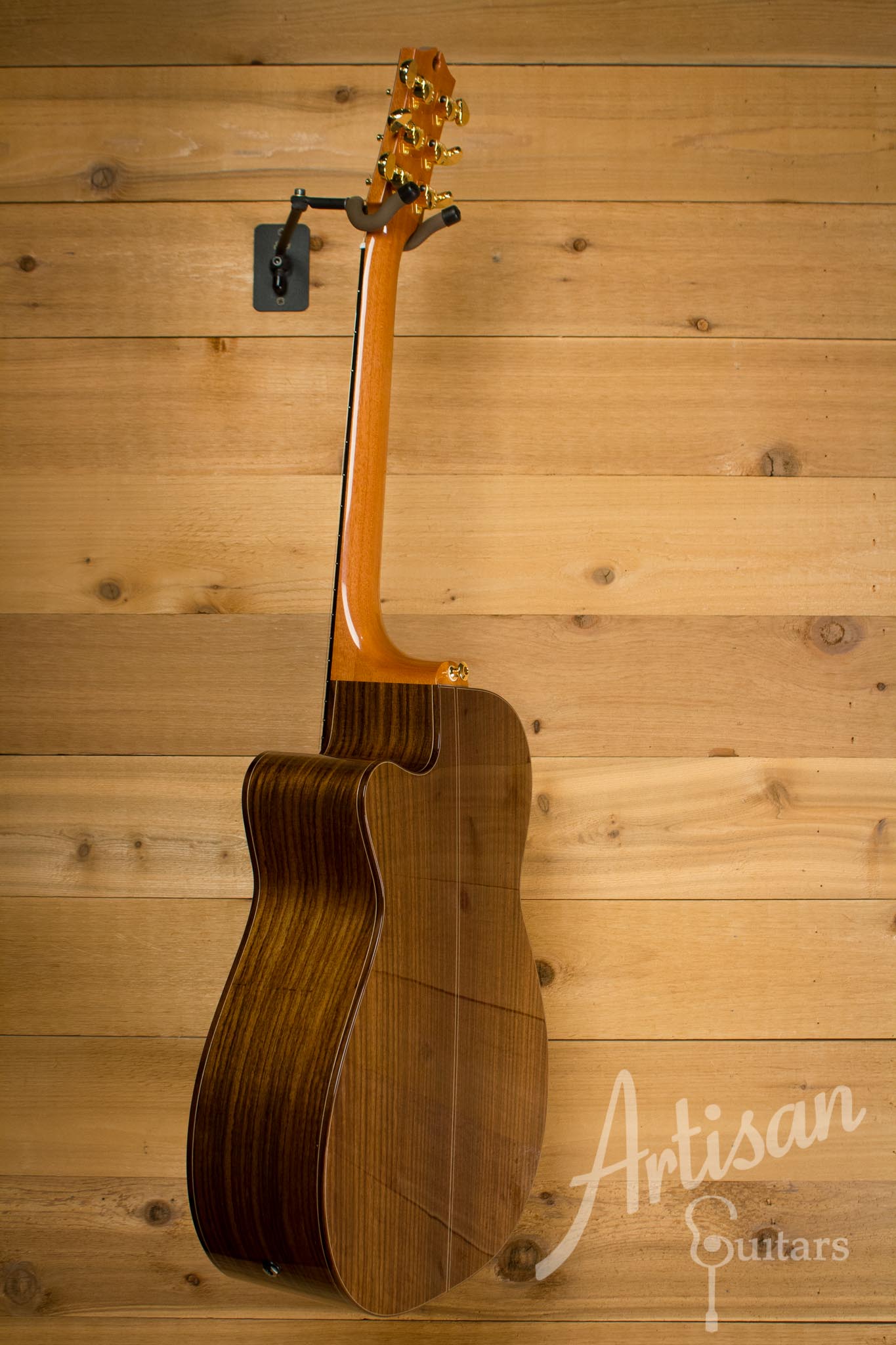 Maton EM 100C 808 Messiah Series Guitar with Sitka and Indian Rosewood Cutaway AP5 Pro ID-10124 - Artisan Guitars