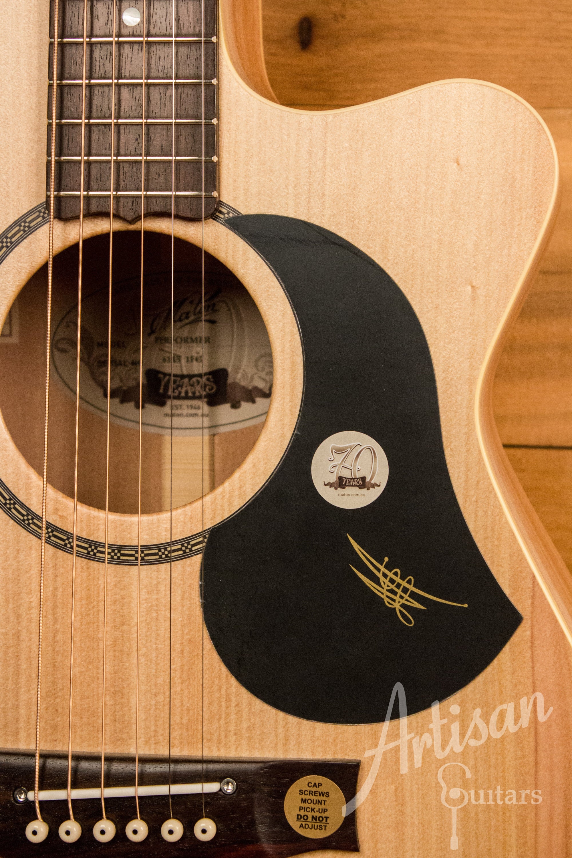 Maton EBG808CLG Performer Series Bunya and Queensland Maple with Cutaway ID-11298 - Artisan Guitars