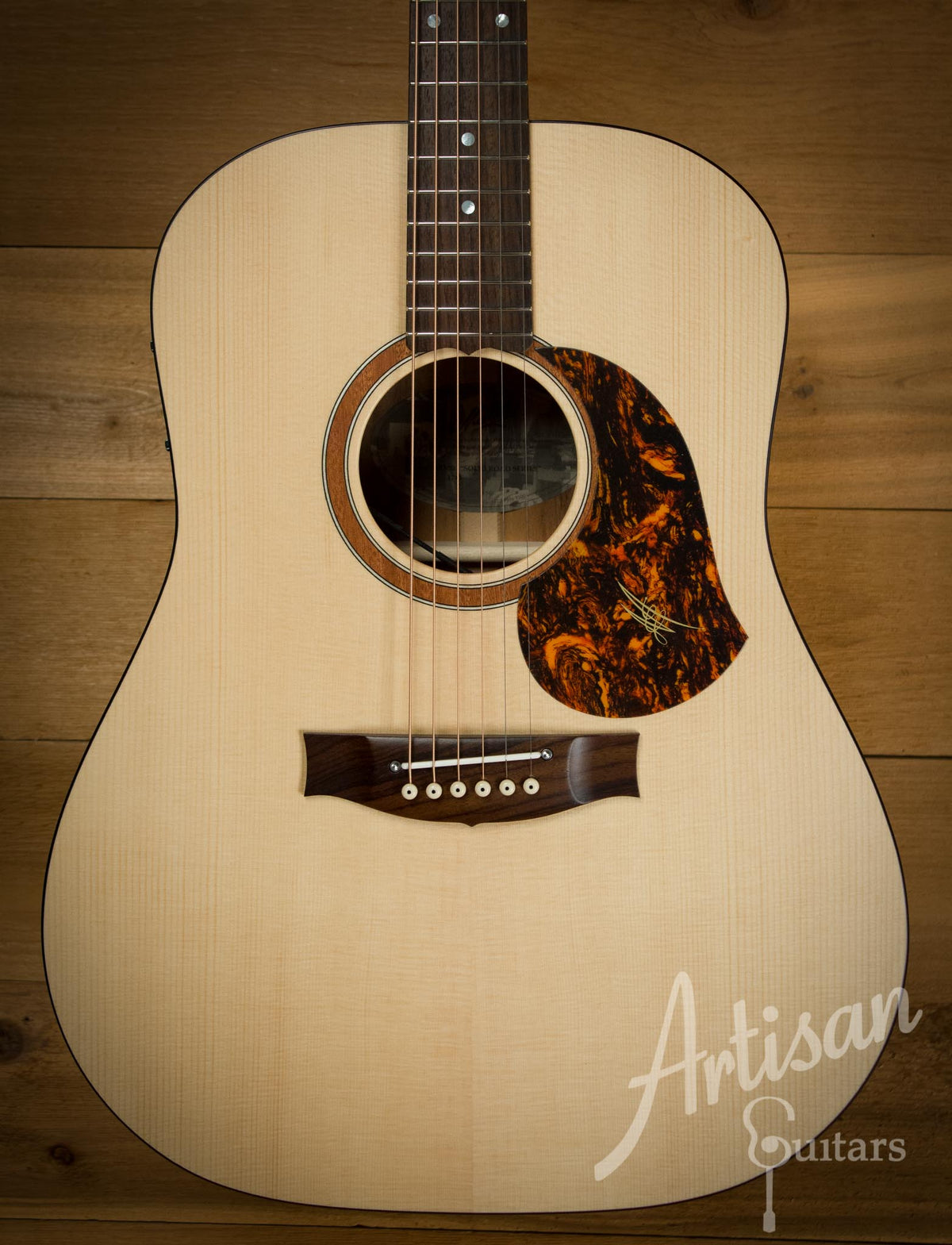 Maton SRS70 Solid Road Series Sitka and Blackwood AP5 Pro ID-10125 - Artisan Guitars