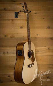 Maton SRS70 Solid Road Series Sitka and Blackwood AP5 Pro ID-10125 - Artisan Guitars