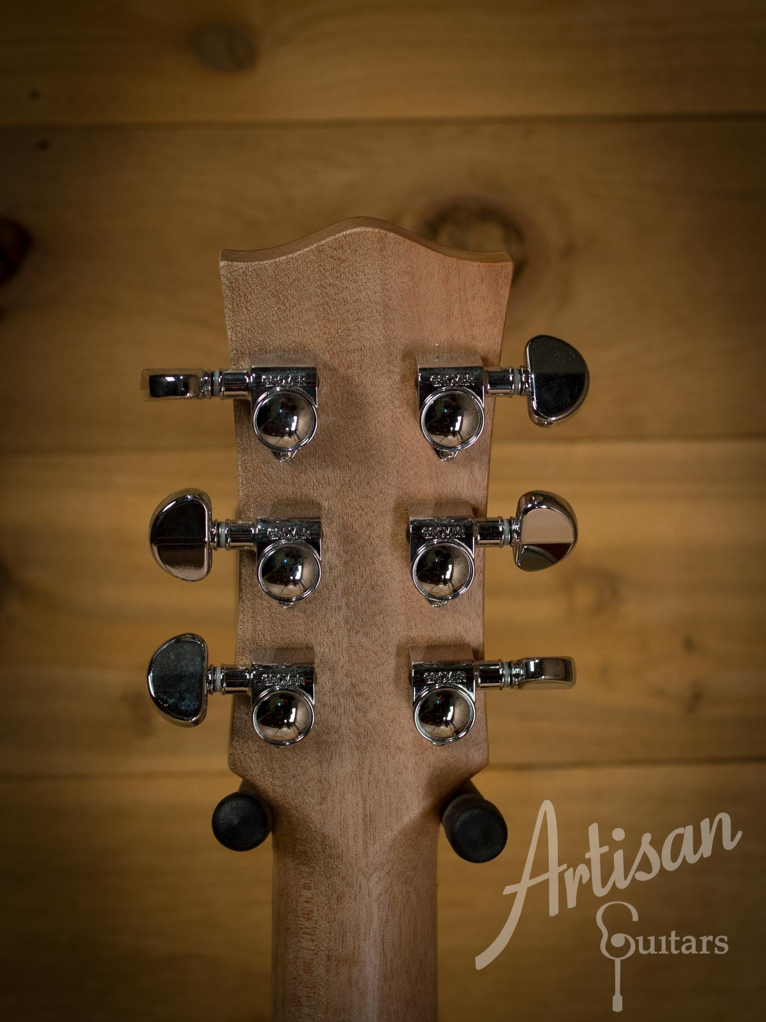 Maton SRS70C Solid Road Series Acoustic Electric AP5 Pro ID-10126 - Artisan Guitars