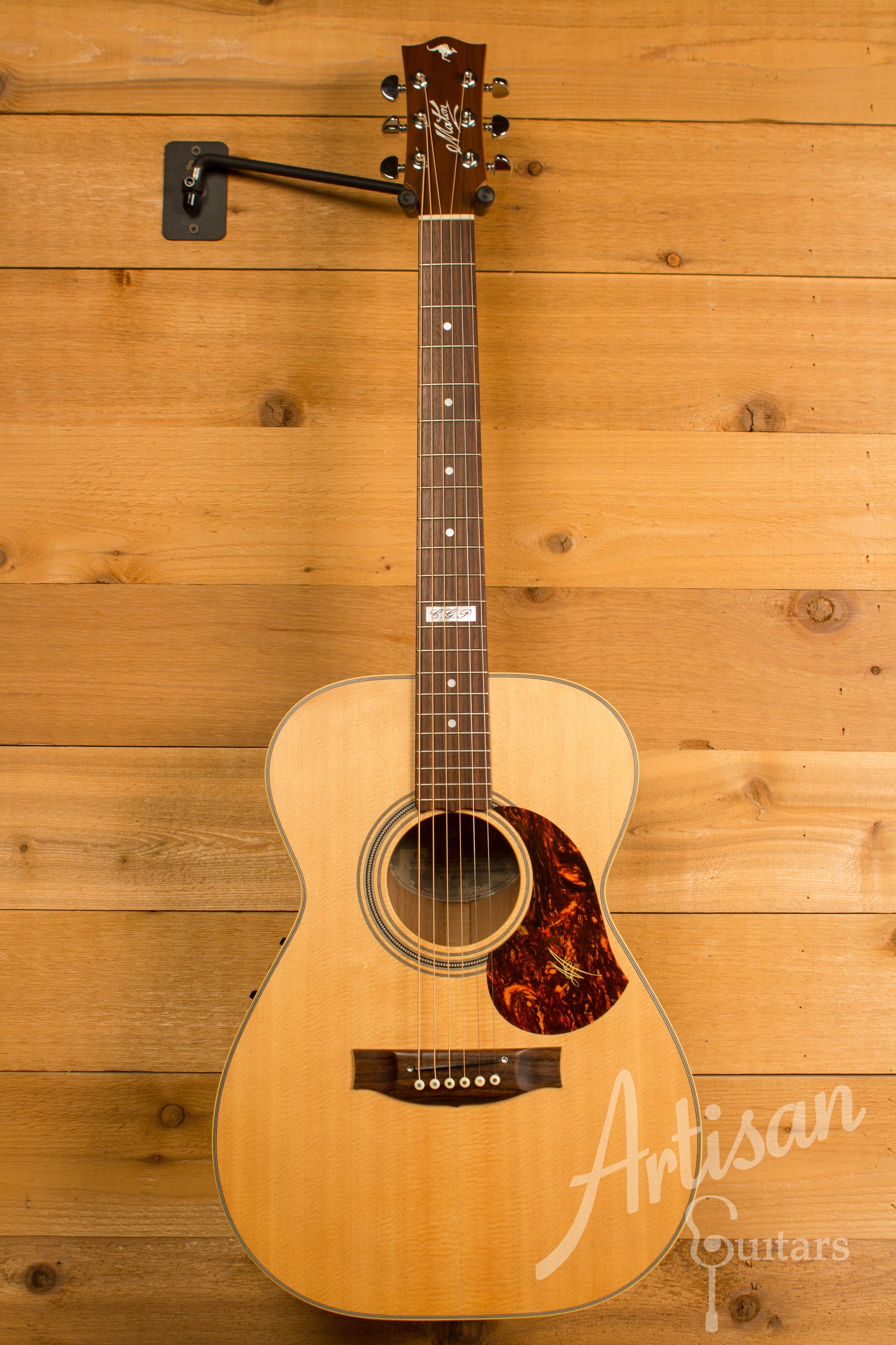 Maton EBG808TE Tommy Emmaunel Signature Sitka and Queensland Maple Pre-Owned 2013 ID-11309 - Artisan Guitars