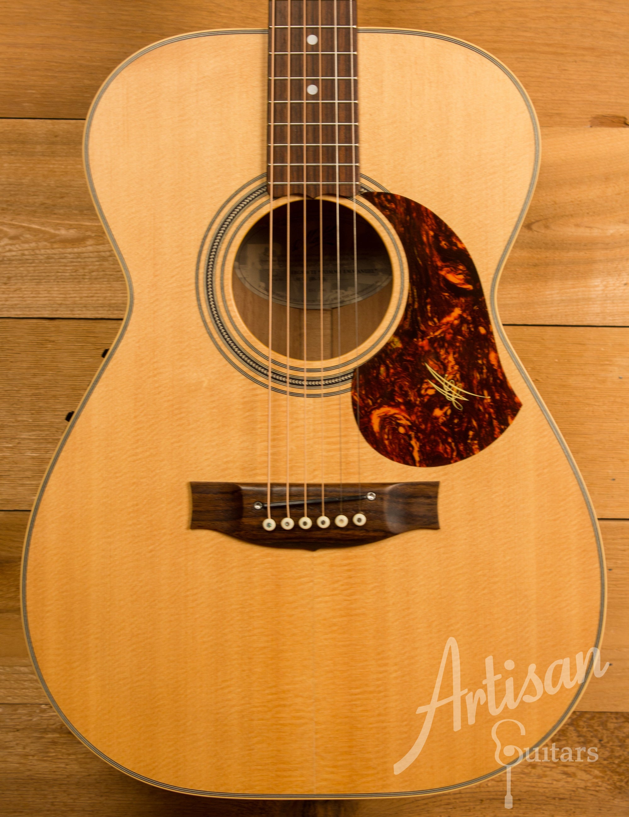 Maton EBG808TE Tommy Emmaunel Signature Sitka and Queensland Maple Pre-Owned 2013 ID-11309 - Artisan Guitars