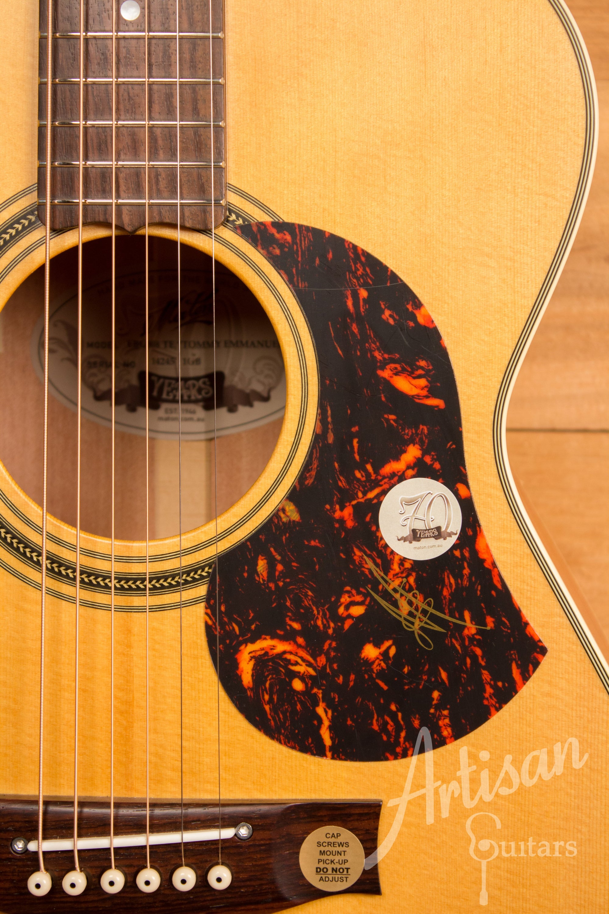 Maton EBG 808 TE Tommy Emmanuel Signature Guitar ID-11317 - Artisan Guitars